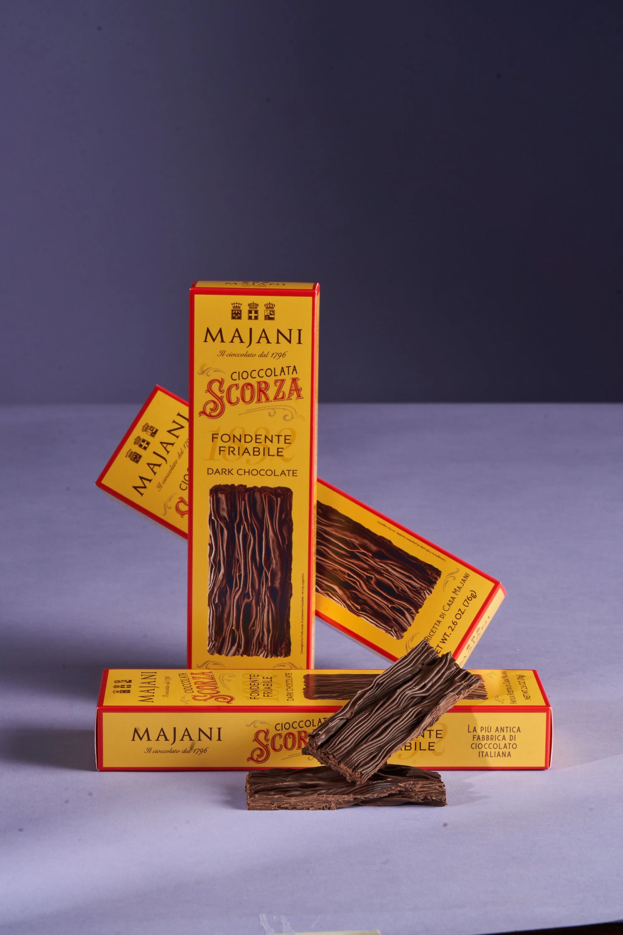 2551_20 Astuccio scorza sq.jpg