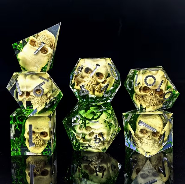 skull dice green.png