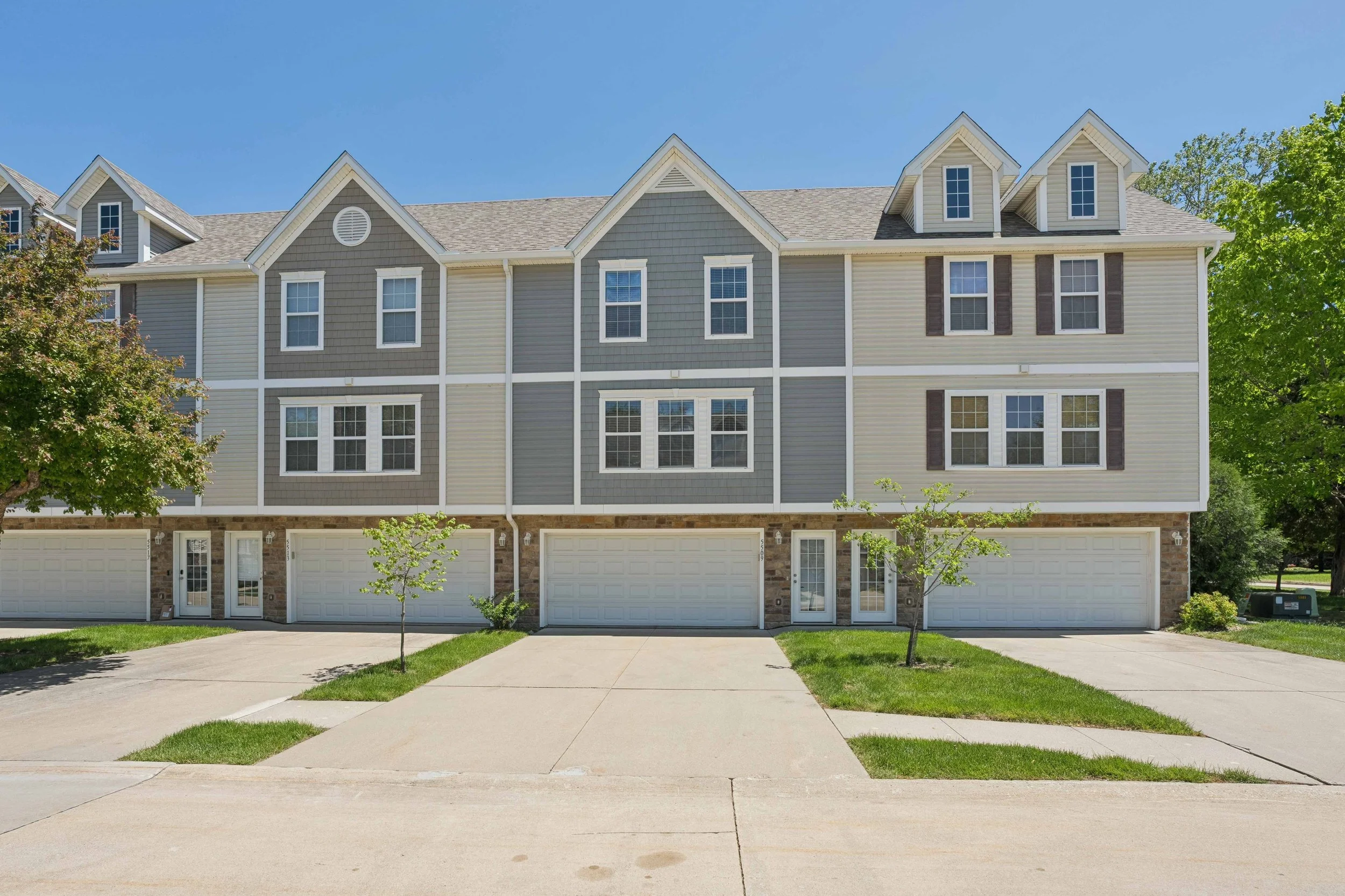 5509 Jordan Court, Johnston, Iowa 50131