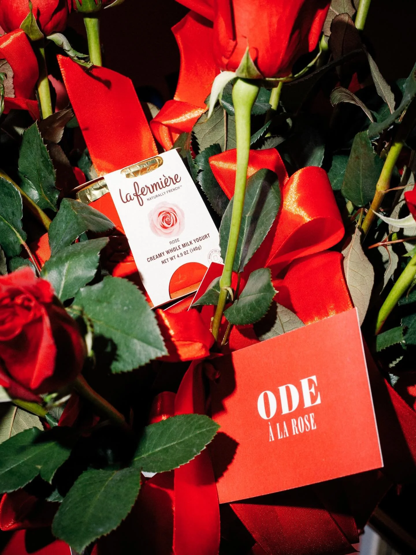 DREAMY GIVEAWAY ✨🌹🥄

We have partnered with our special friends at @odealarose to kick off February celebrating love and friendship &hearts;️

One lucky winner will be gifted a beautiful bouquet of vibrant flowers, and an assortment of our creamy y