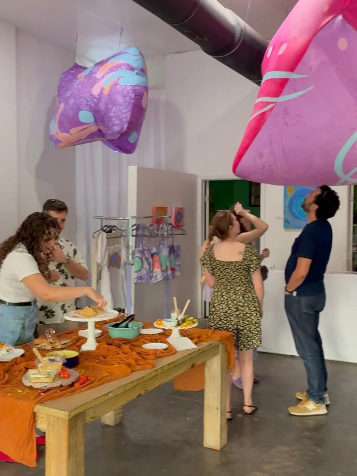 &ldquo;A LITTLE BIT LIGHTER EVERYDAY&rdquo; is up and open at @flora_bodega for the month of August 🔥✨ Guests can swing by anytime that Flora Bodega is open, just ask to visit the gallery next door and see the show! 

Thank you so so much to everyon