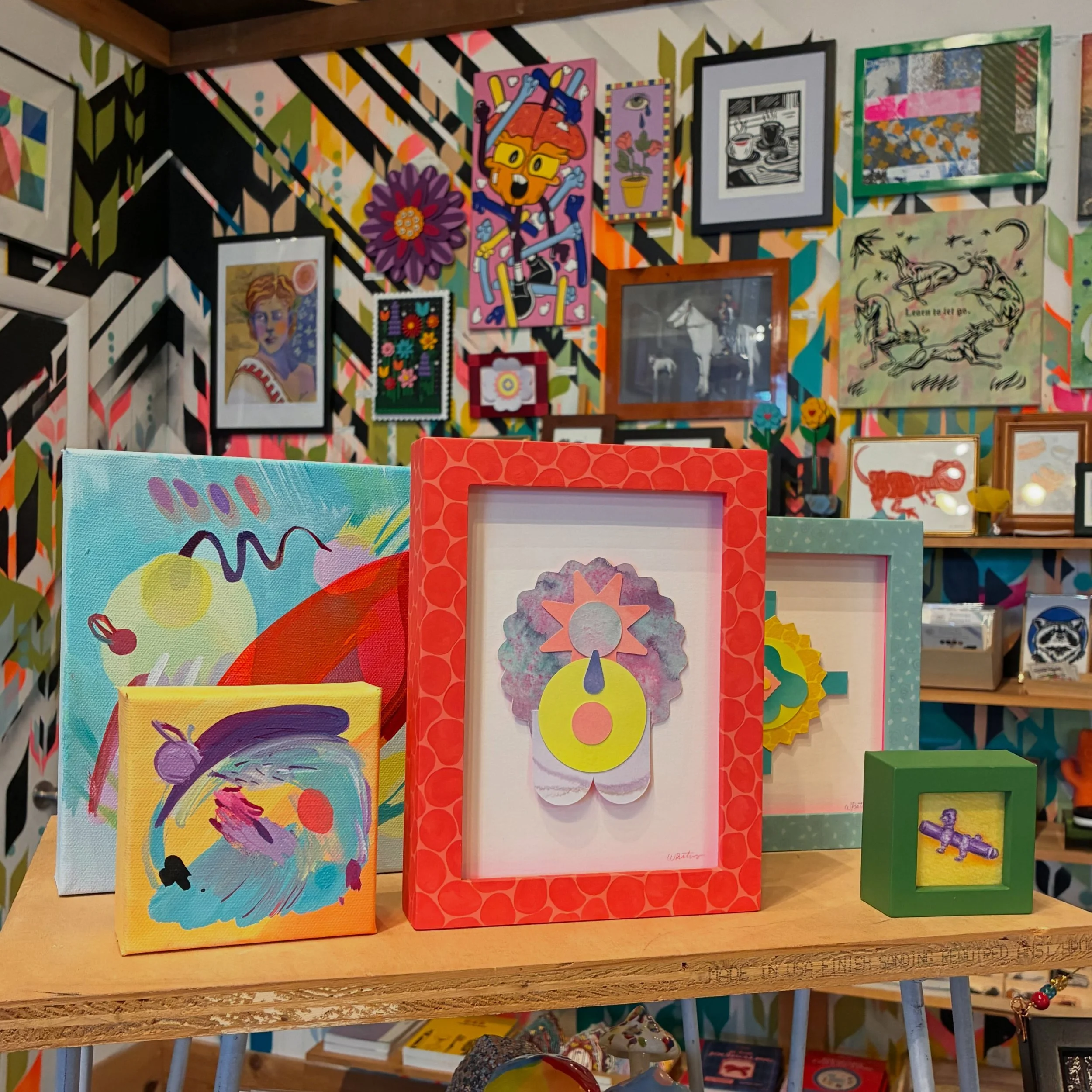 Hey art lovers! Did you know you can always find my work at @dnagalleries in the @plazadistrict?! 

DNA Galleries is a true gem in our local community in OKC, offering affordable, handmade art, gifts, and unique exhibitions every month 😍 and because