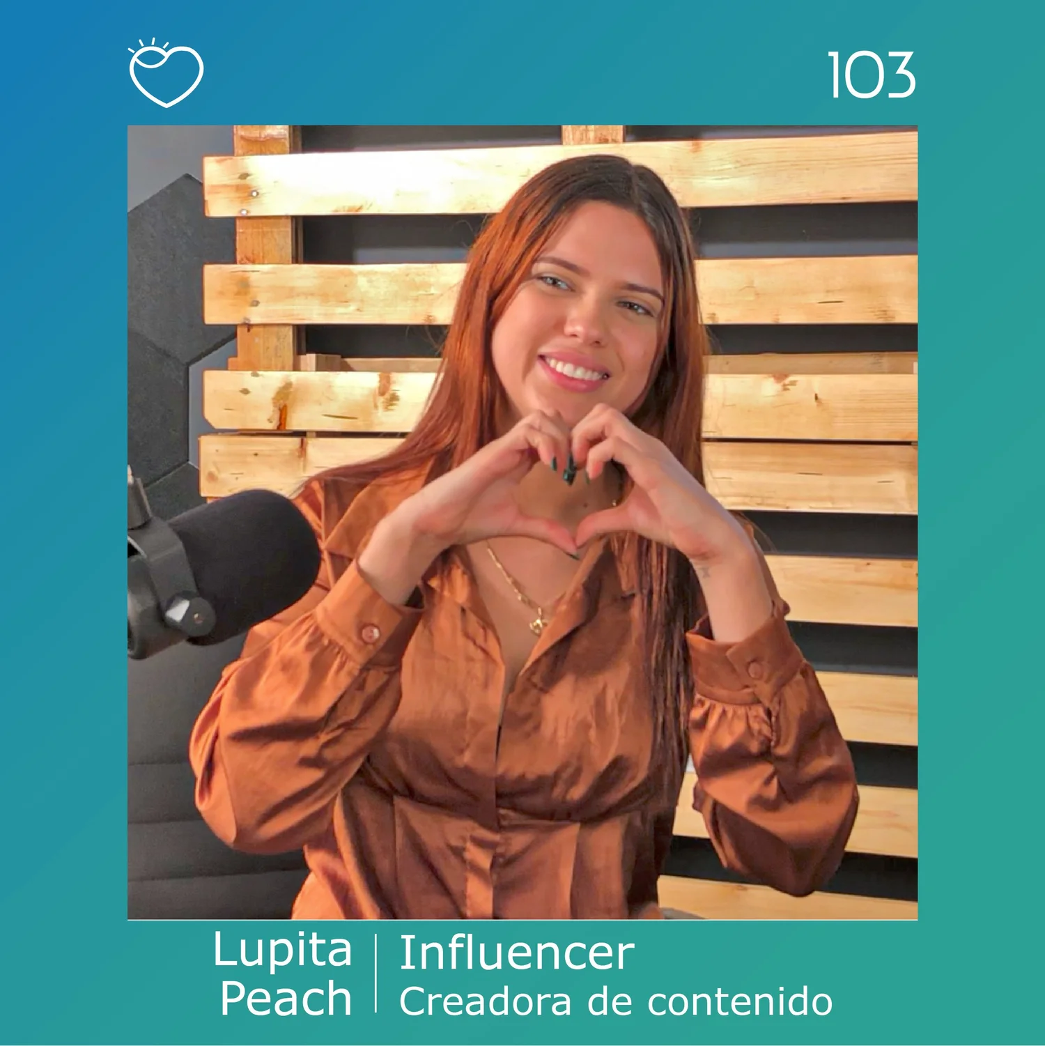 Lupita Peach: Influencer y Creadora de Contenido — I Heart Manta