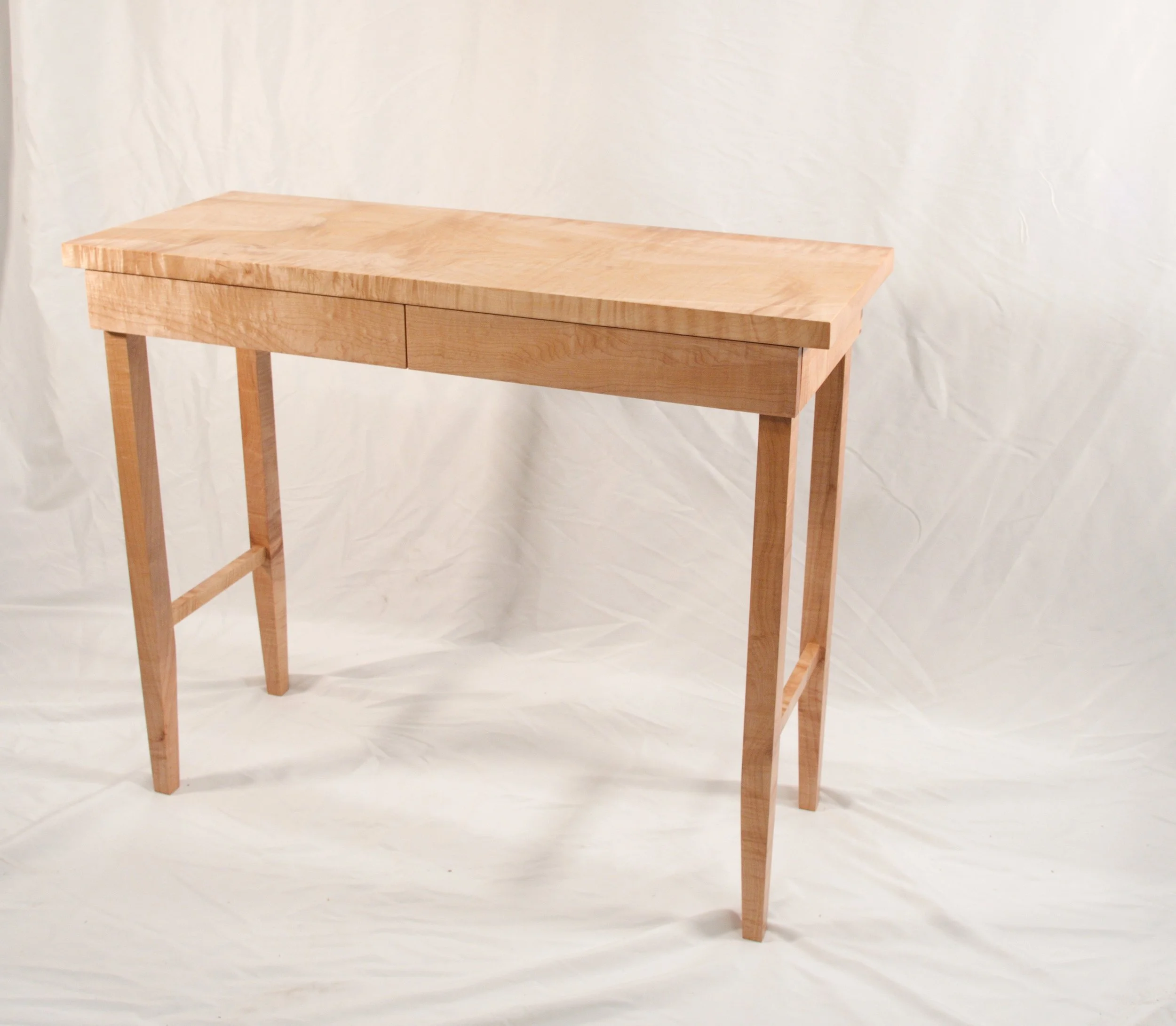Maple Sofa Table.jpg