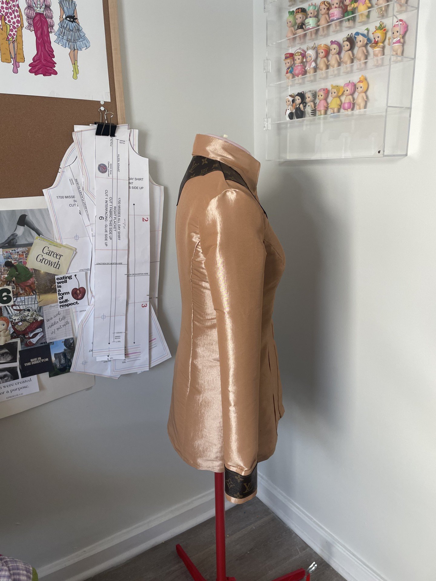 Equestrian 1 Side.jpg