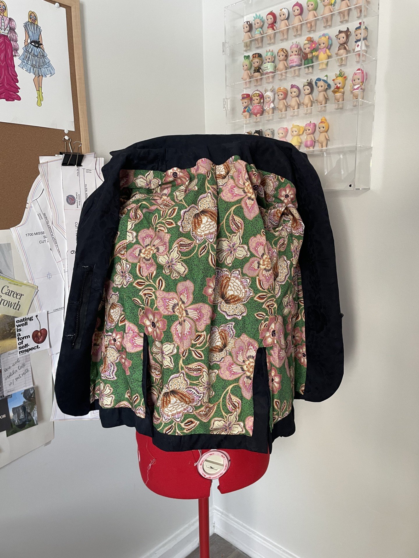 Hunt Coat 1 Lining.jpg