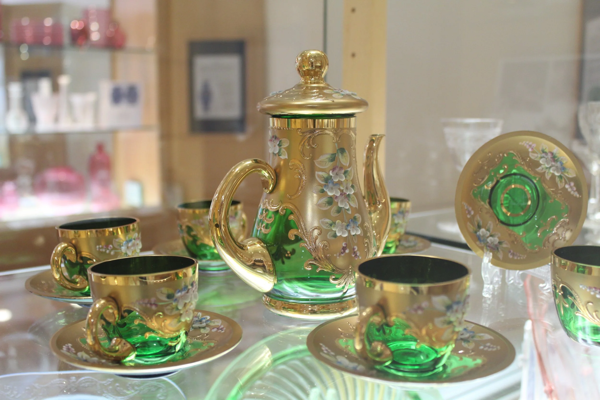 Ohio Glass Museum & Glass Blowing Studio