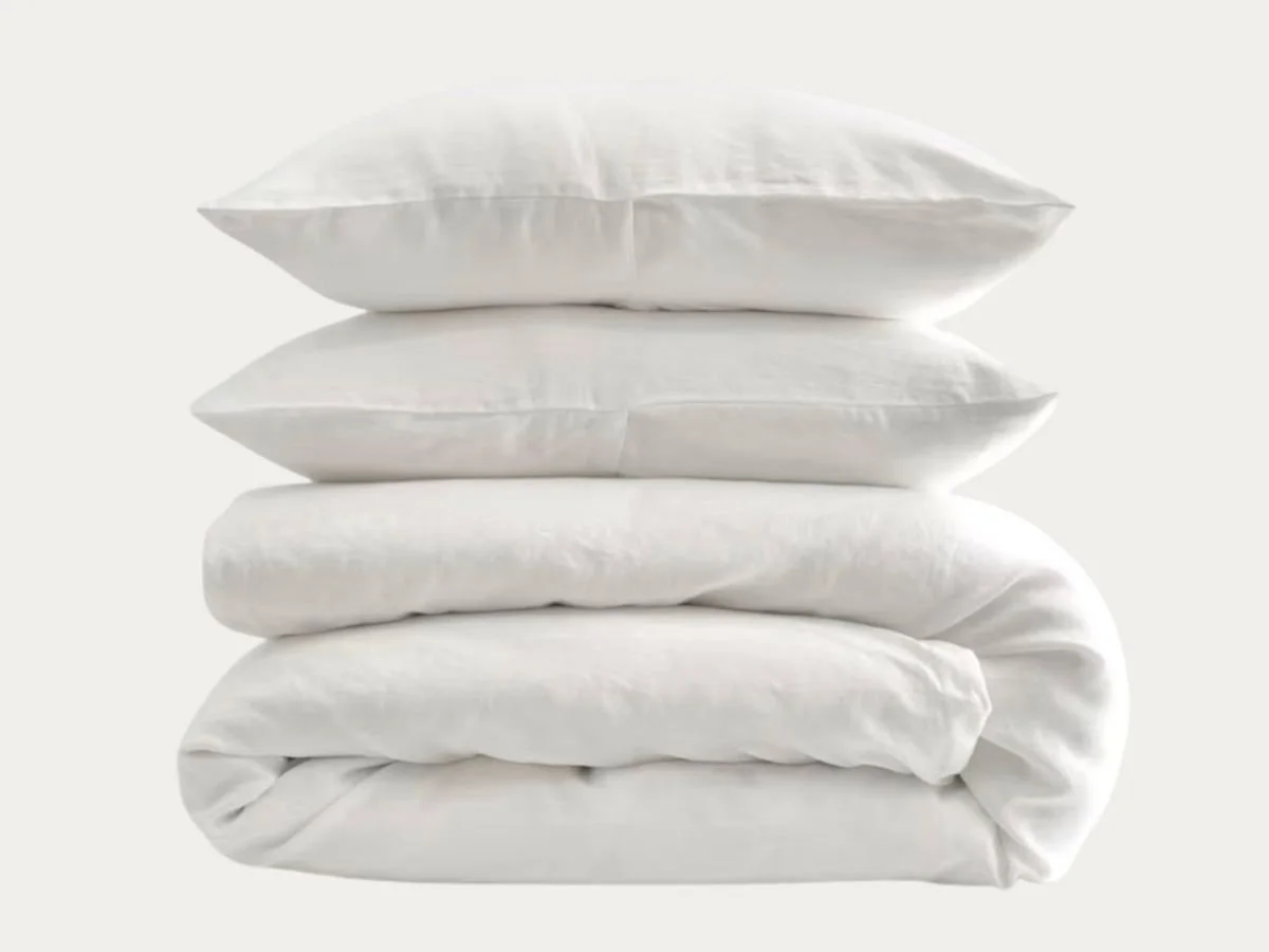 white linen duvet cover and shams