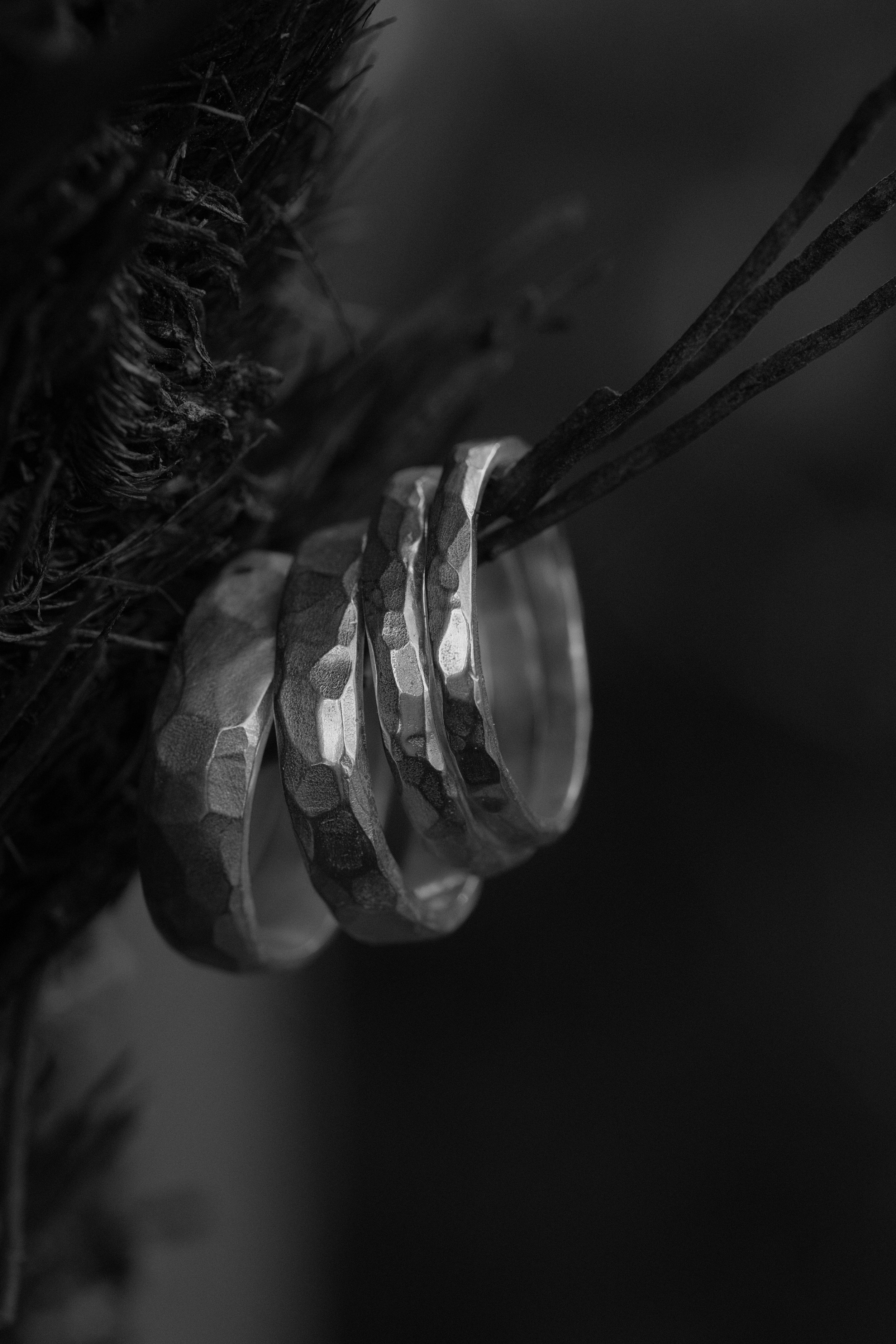 Faceted Bands