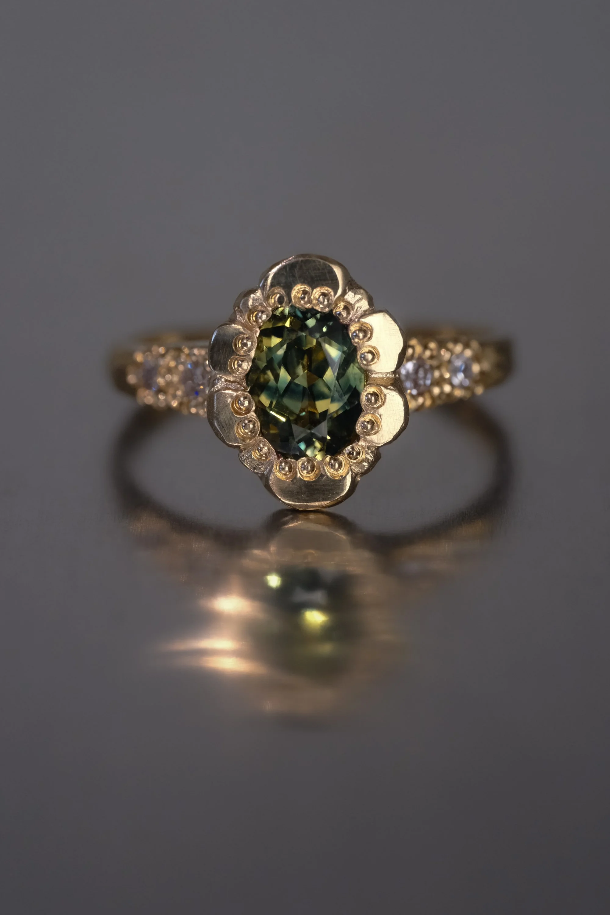 Bead Set Throne Ring 