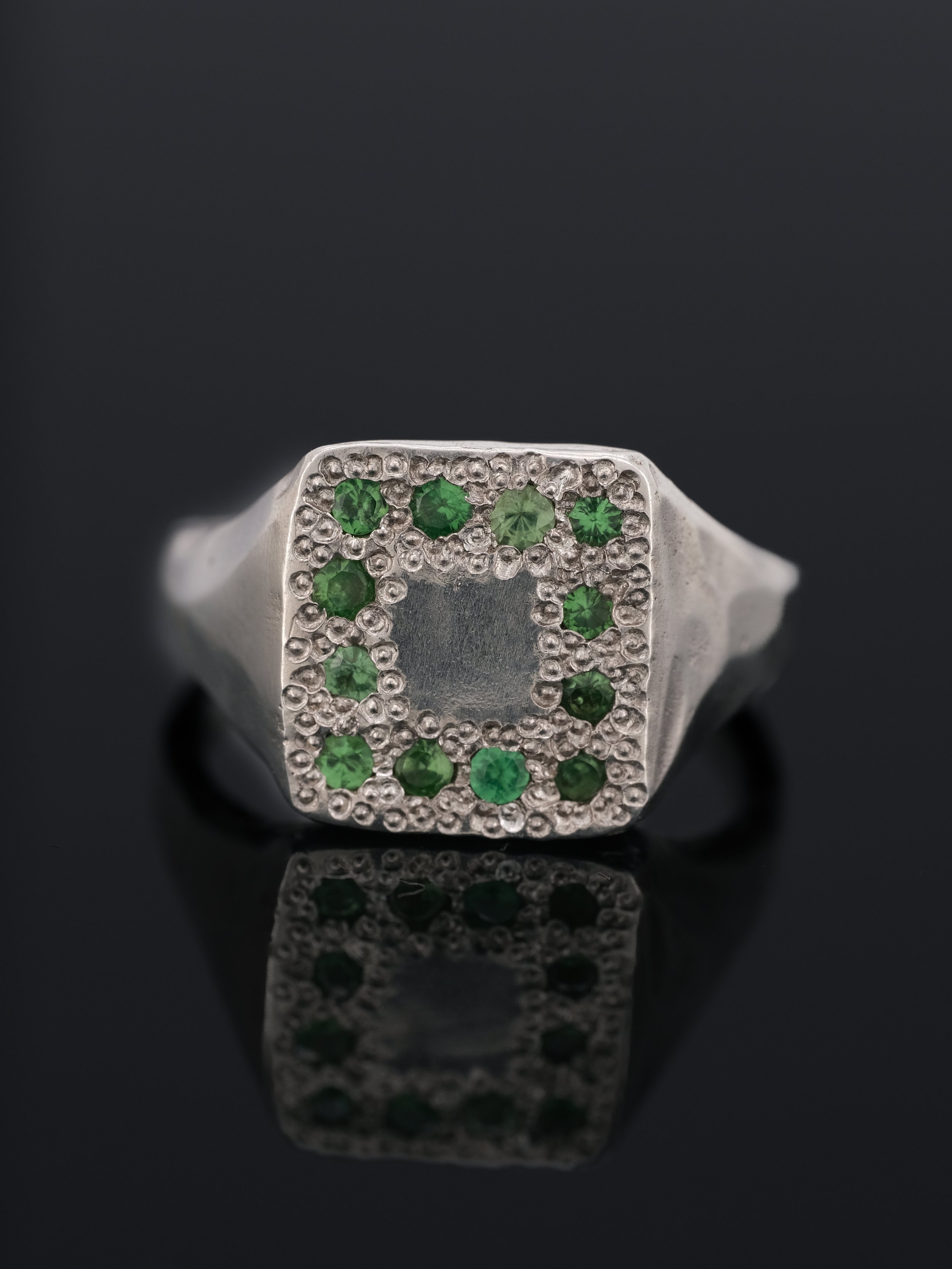 Grass Is Green Signet Ring