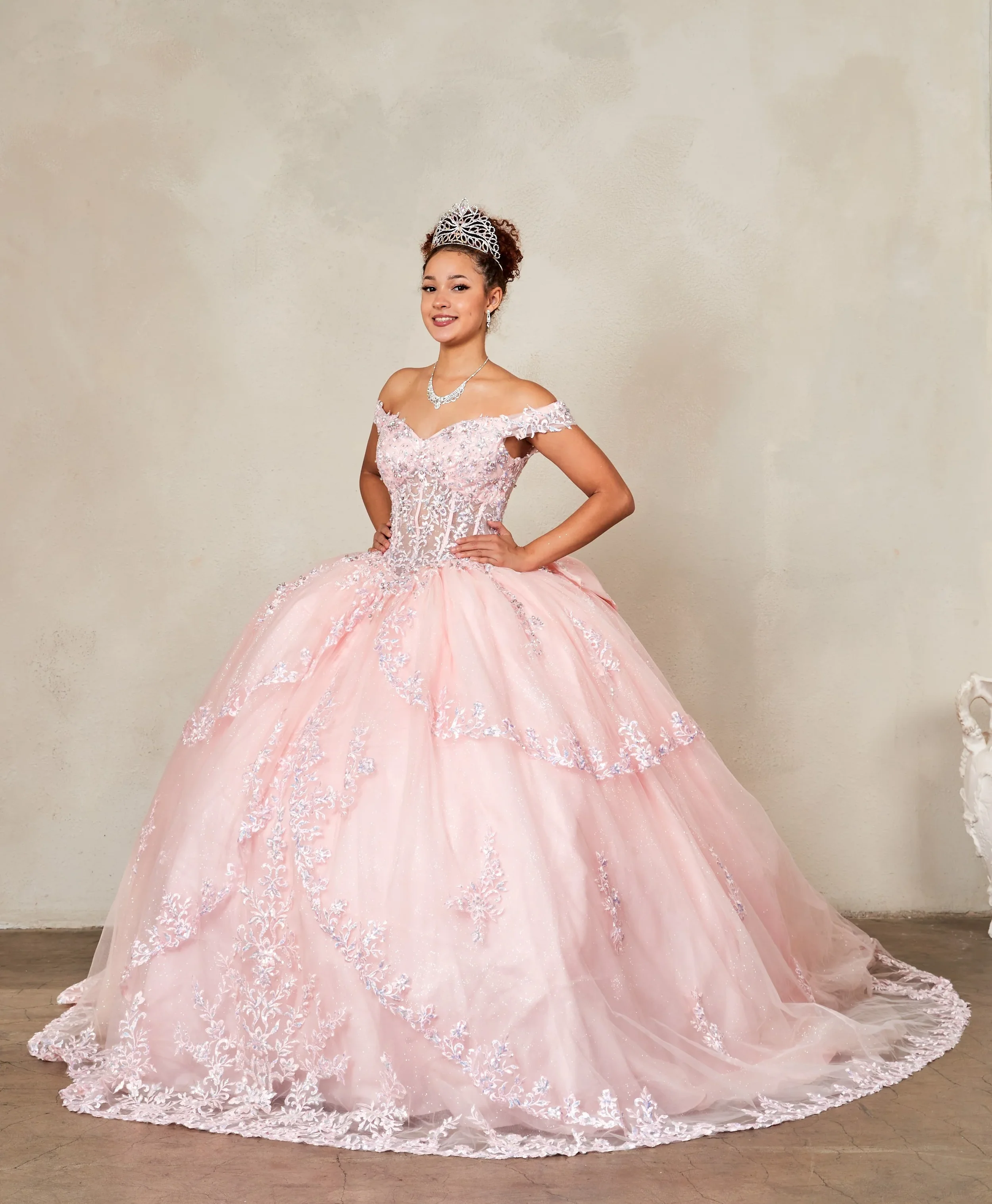 SCL-30040 Quinceañera