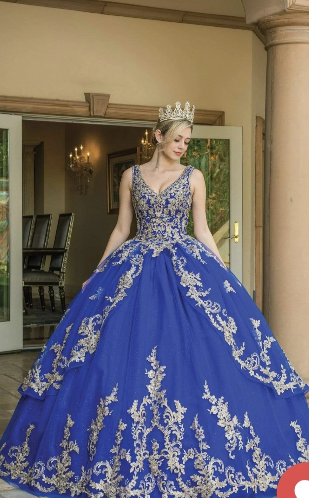 1594 Royal Quinceañera