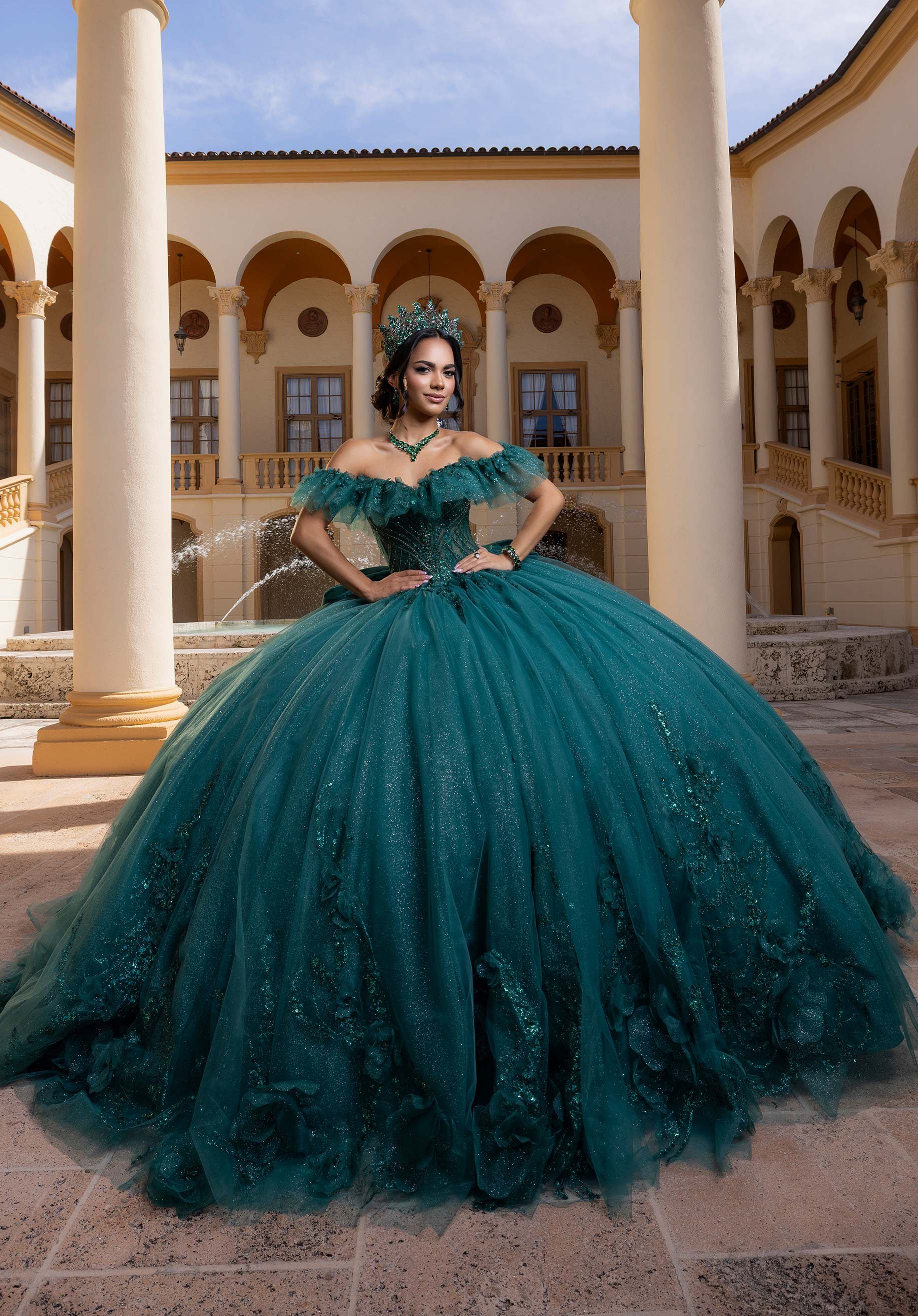 4080015 Quinceañera