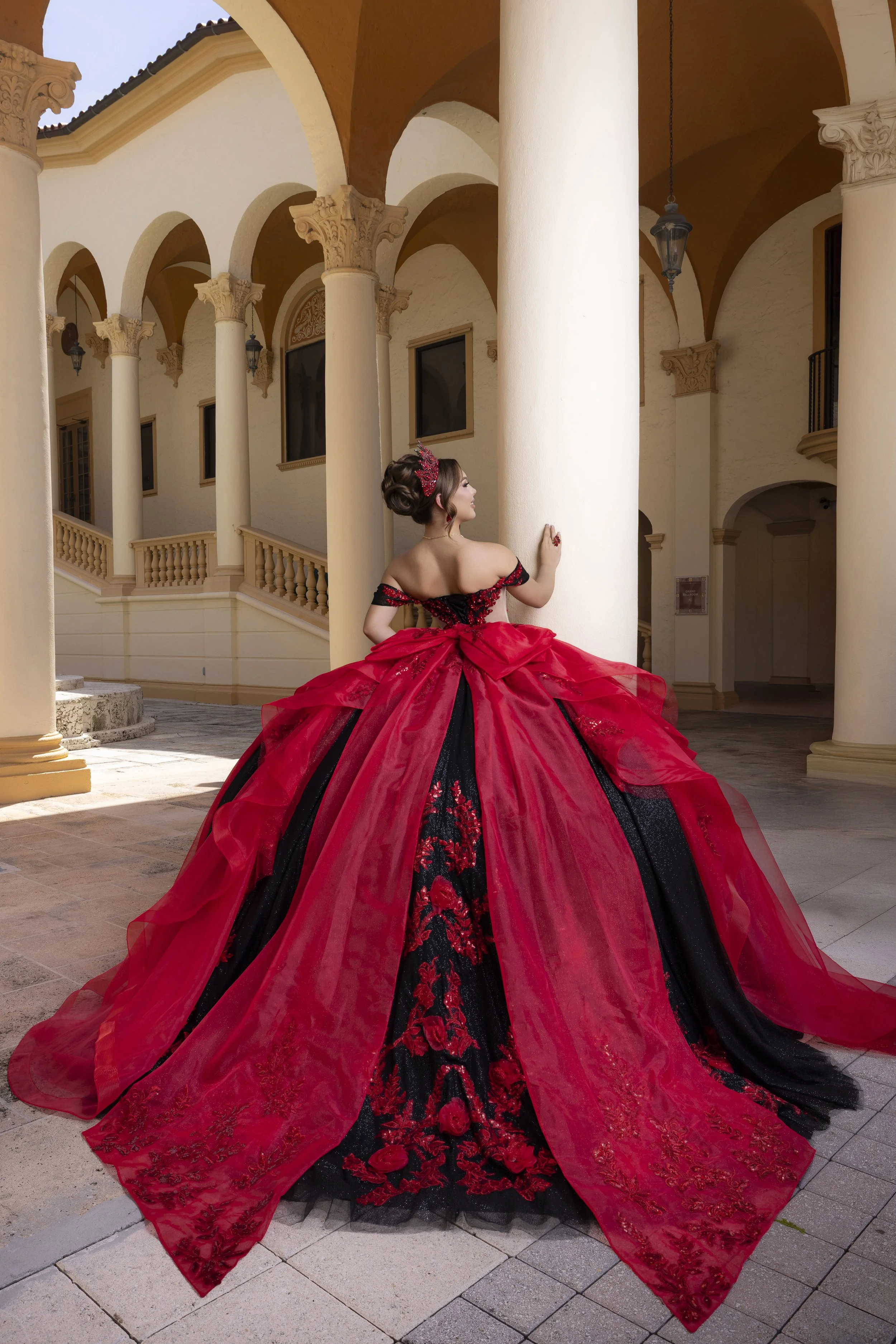 4080000_BLACK-ROSE RED_01 (591).jpg
