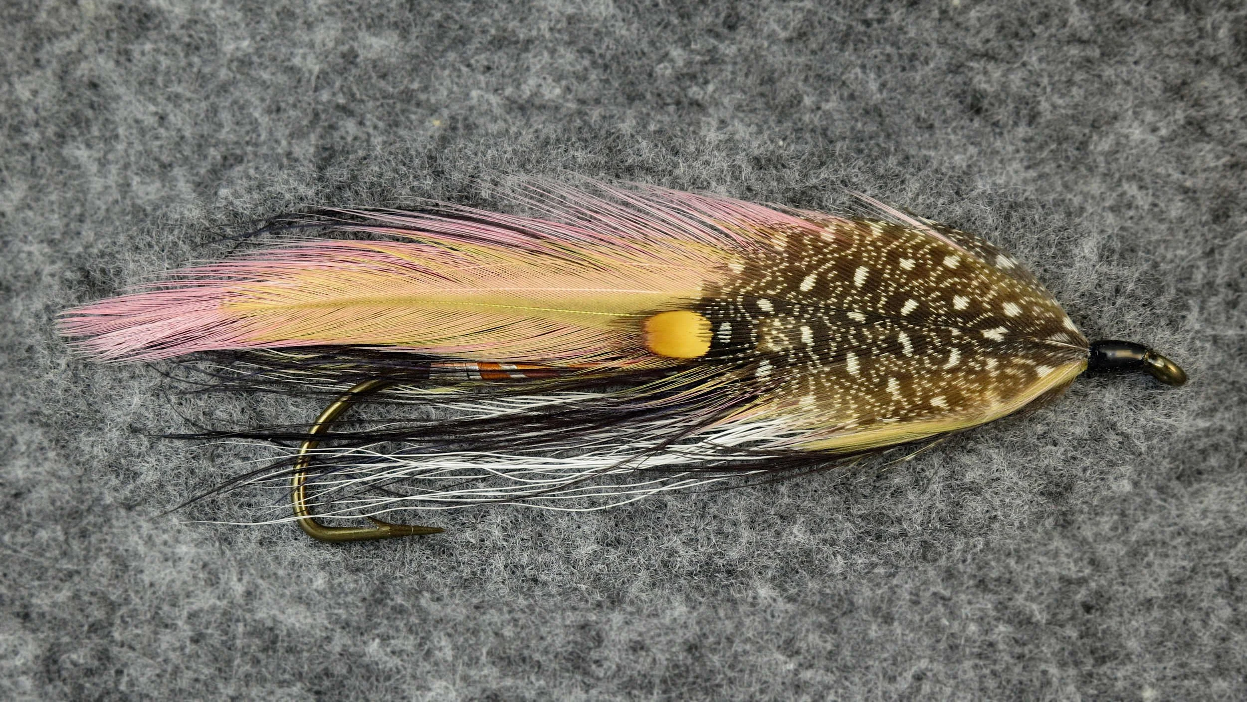 Unnamed Streamer CR-02, streamer pattern by Carrie G. Stevens, dressed by Peter Simonson