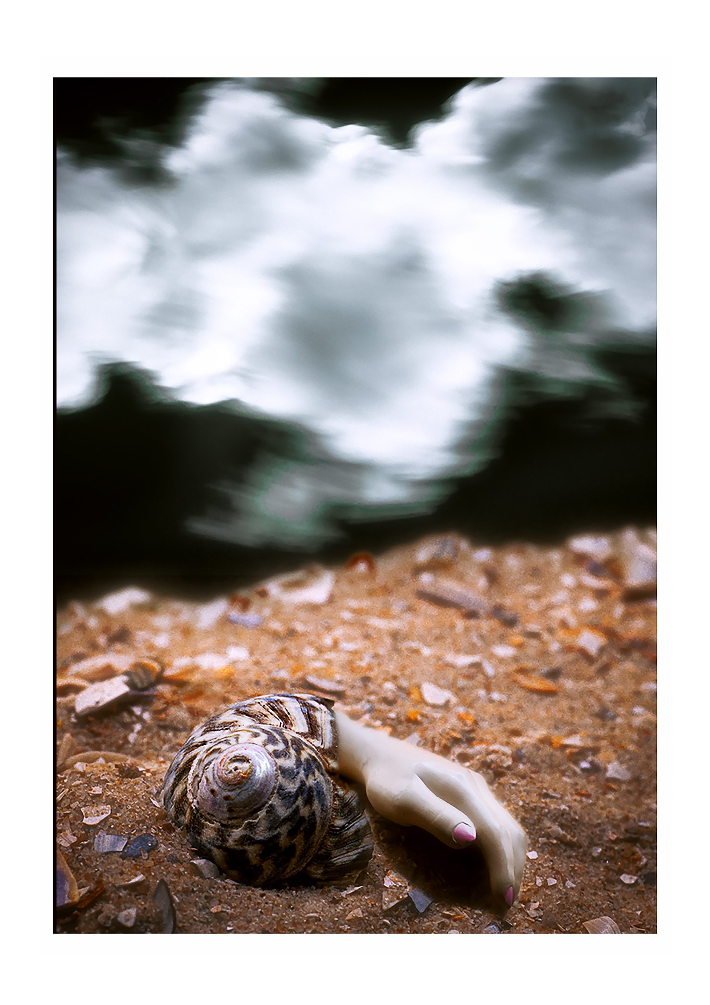 Jasmine-Chalmers-Hand-Shell.jpg