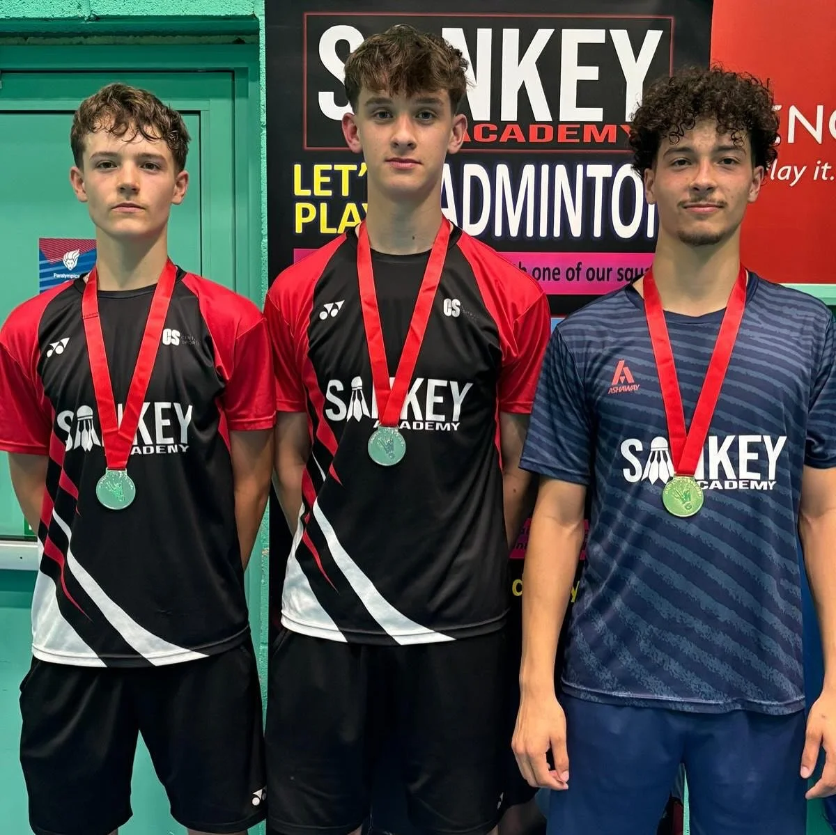 Big congrats to Jude on winning 🥇 in OD at the Sankey Academy U19 Silver!
👏 Also a huge well done to Deen &amp; Alfie for taking home the 🥈 in OD!

Great results all round 💪🏸

@centralsportsuk 

#badminton #badmintonlife #badmintonplayer #badmin