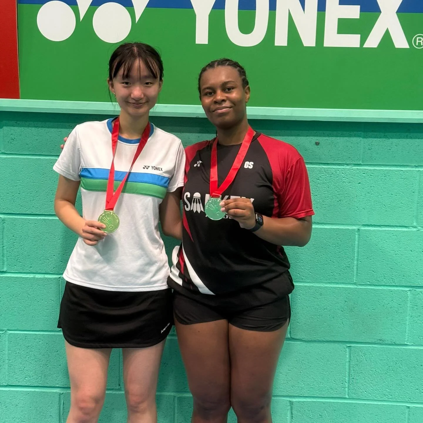 Congratulations to Simone for winning 🥈in WS at the MK Senior Bronze 👏🏸

@centralsportsuk 

#badminton #badmintonlife #badmintonplayer #badmintontournament #badmintonlovers #tournament #tournamentresults #youngathletes #podiumfinish #proudmoments