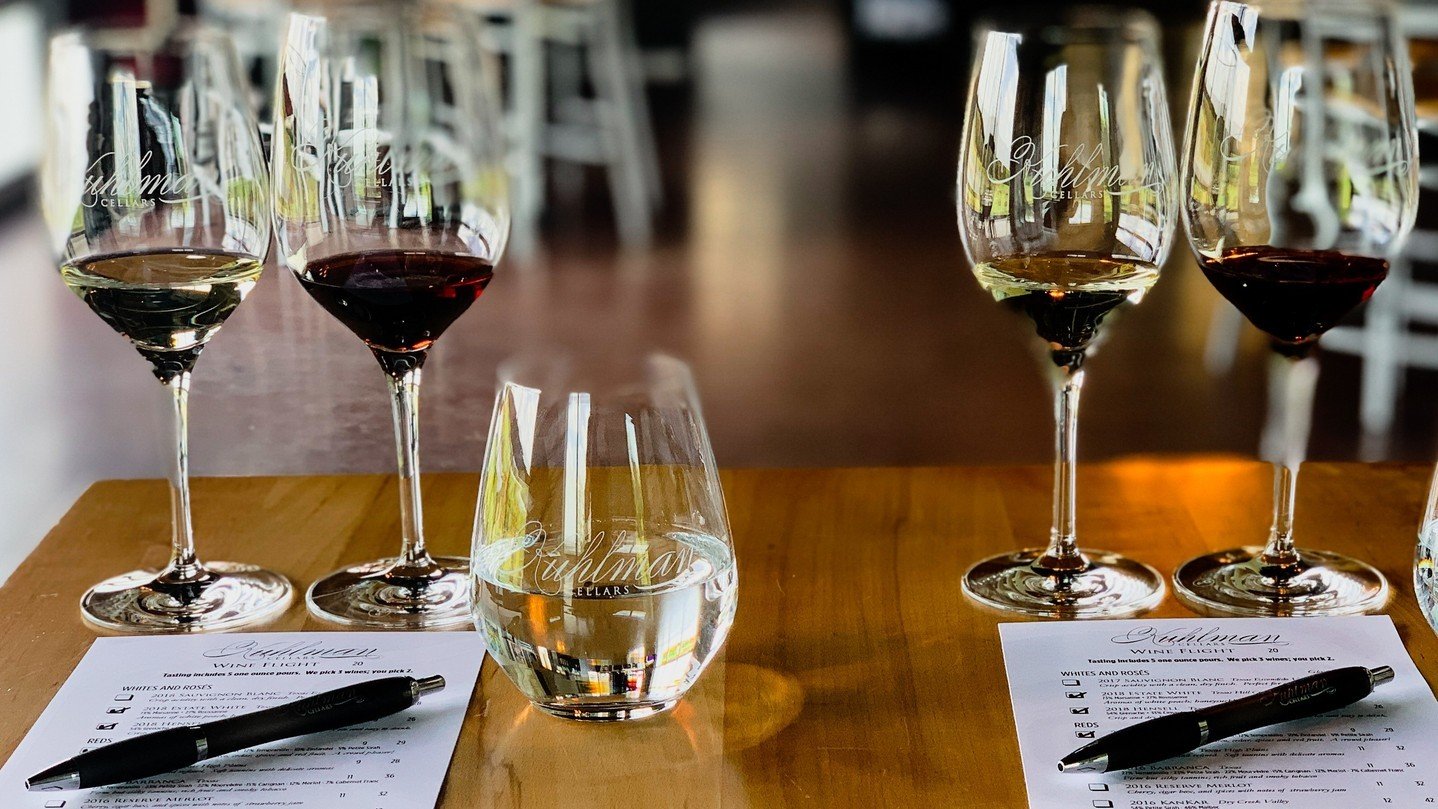 Did you know? We offer several wine flight options: your choice of white &amp; ros&eacute;, only red wines, or mixed flights. Something for everyone! 🍷 What would you choose?
