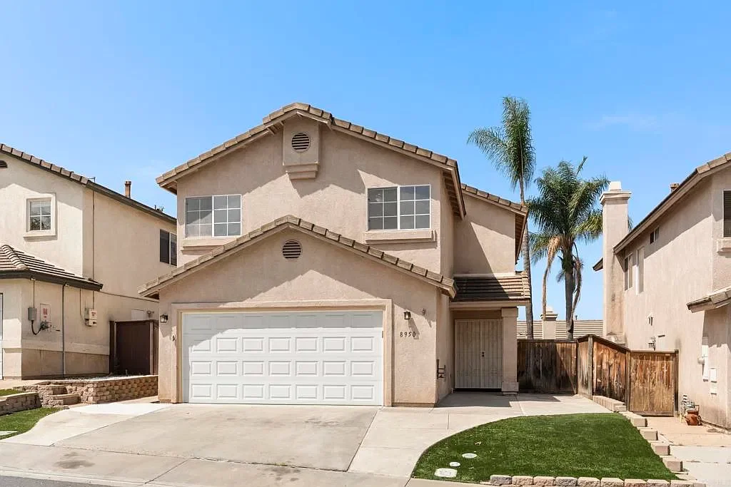 8950 Gateway View Ct El Cajon, CA 92021