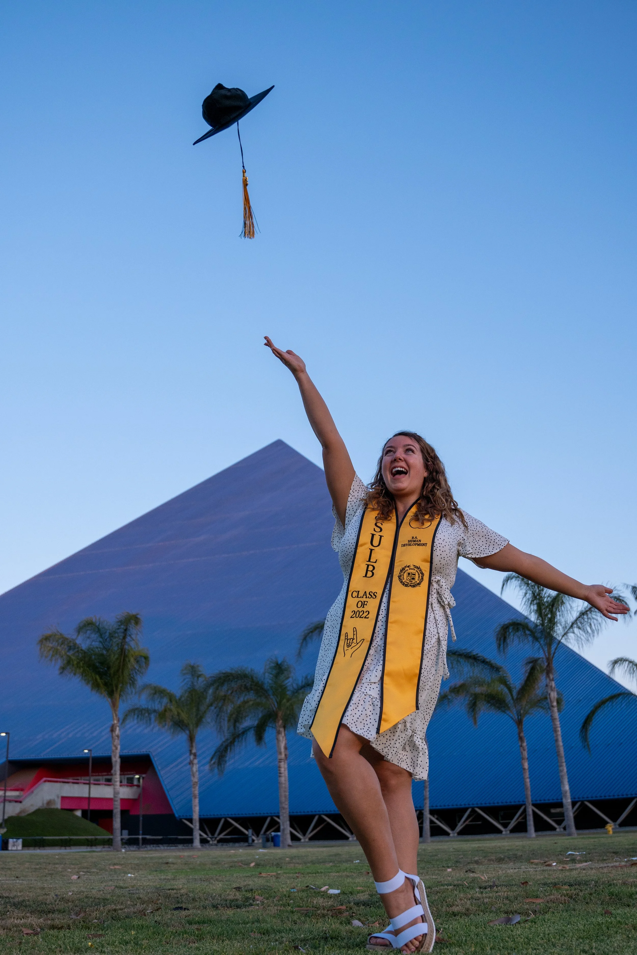 Melissas Grad Pics 2022-005.jpg