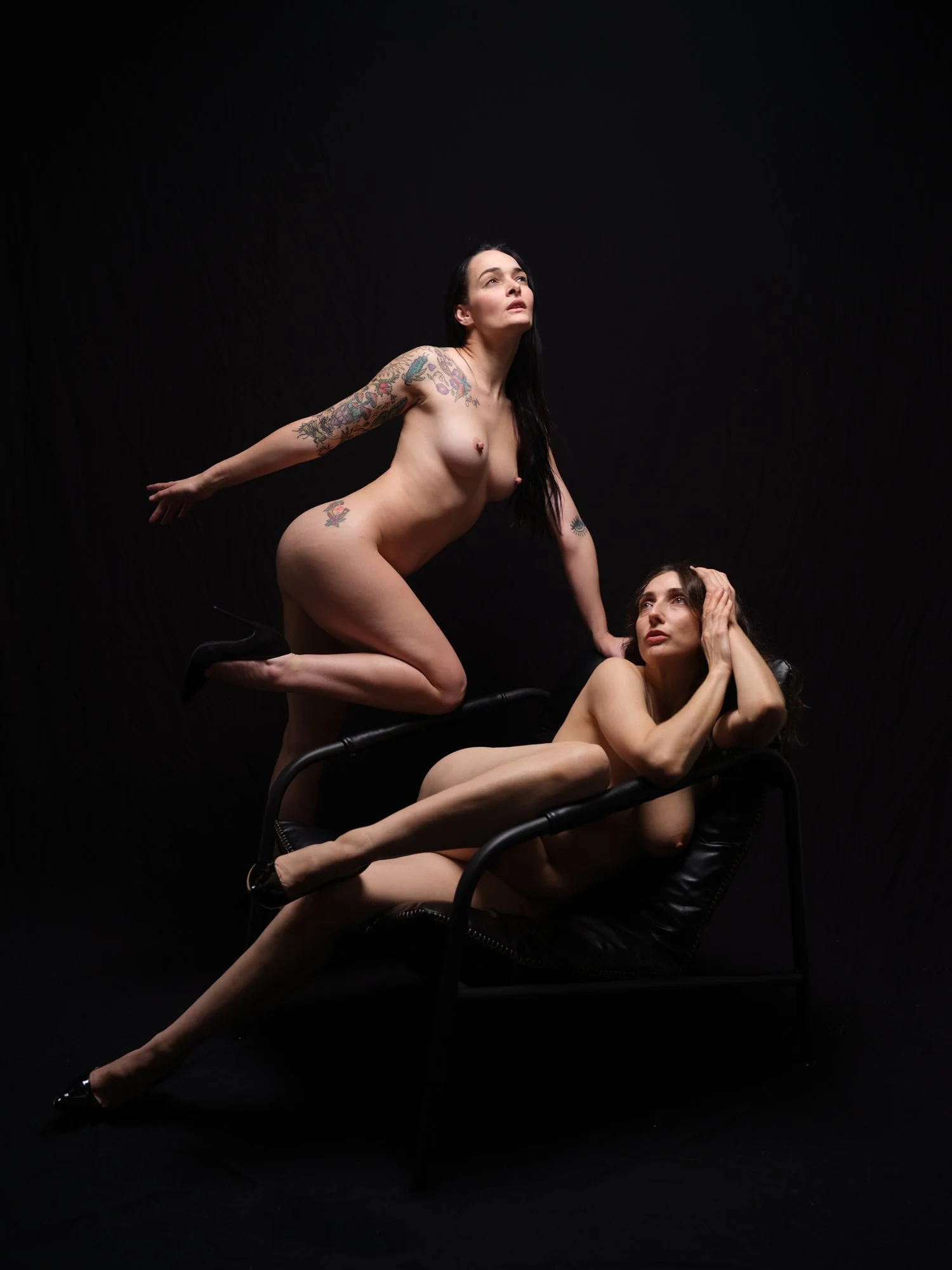 Photo by: Bob Warren
Co-Model: Anoush Anou