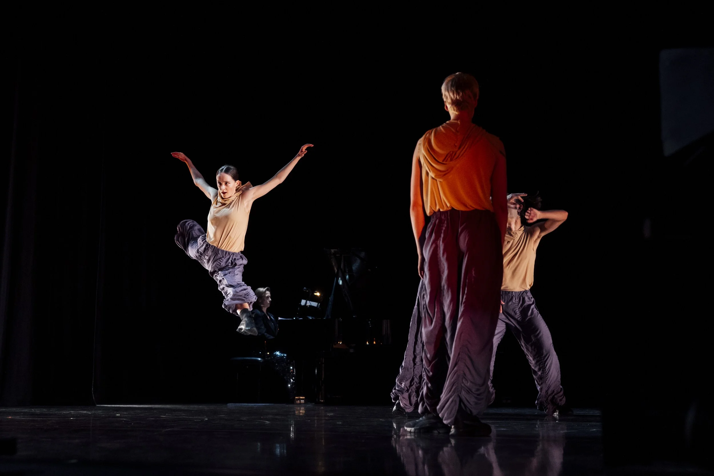 25_BDJ_Under_Score_5 2 26.jpg