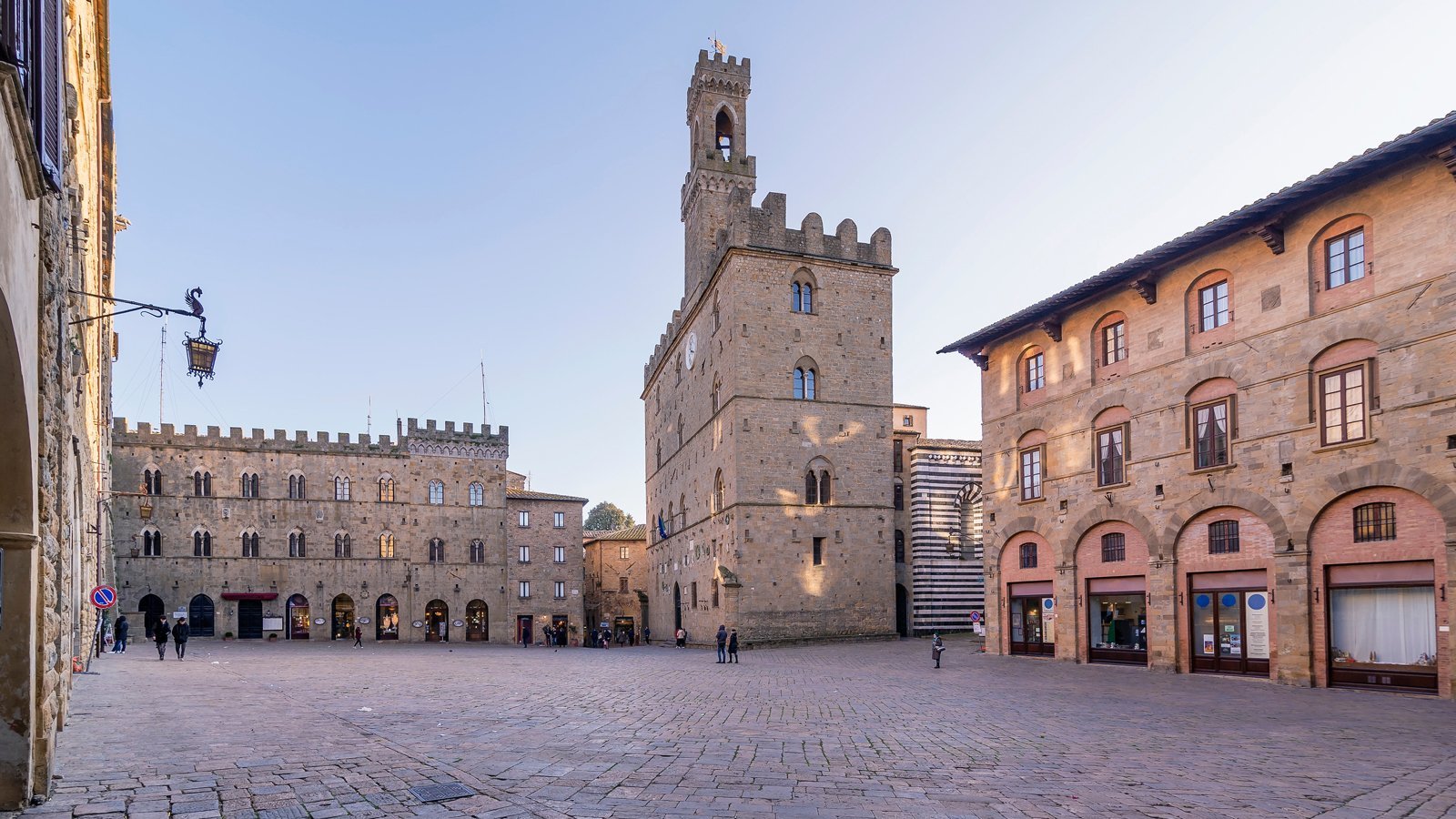Volterra, a quiet centre renowned for its Etruscan heritage
