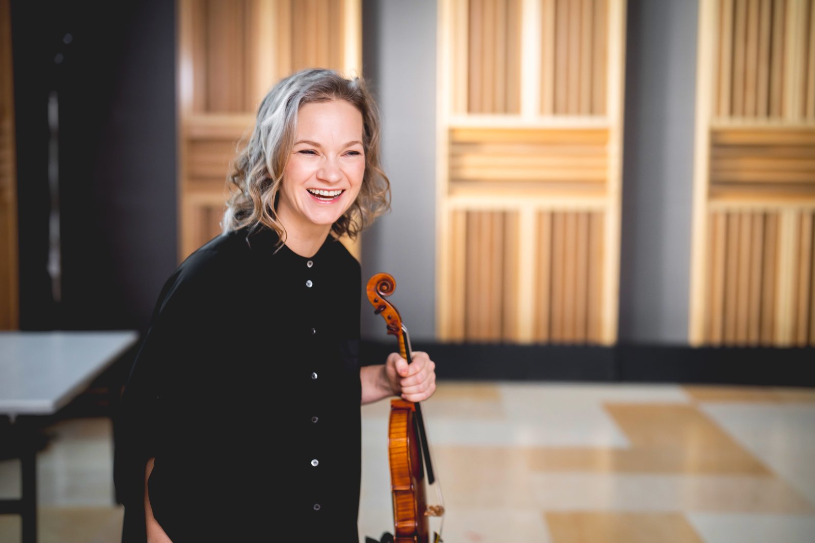 Hilary Hahn (image: Chris Lee)