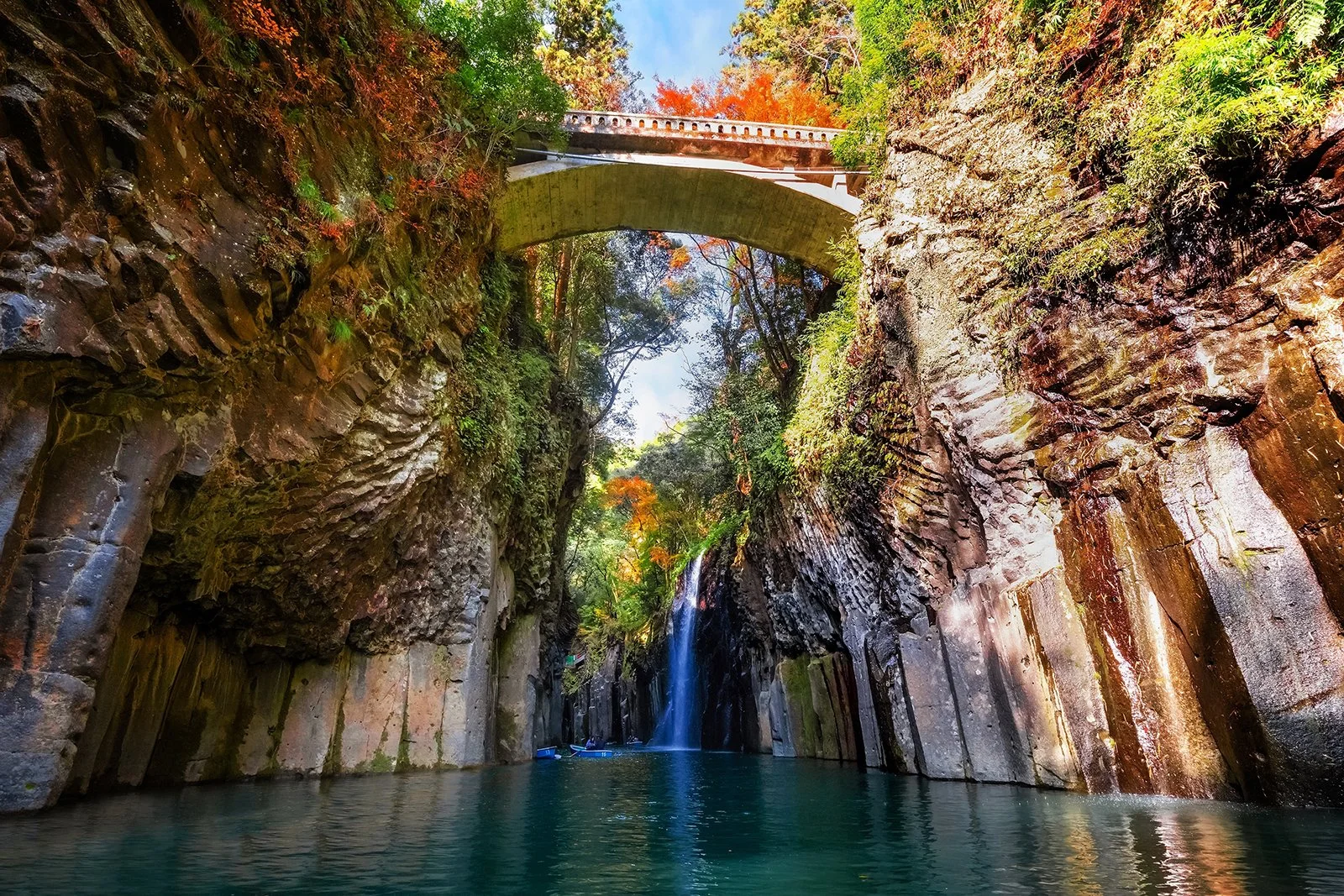 Dramatic Takachiho Gorge