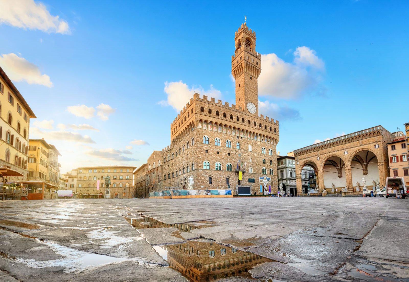 Florence's Piazza Signoria, with Gucci Galleria alongside