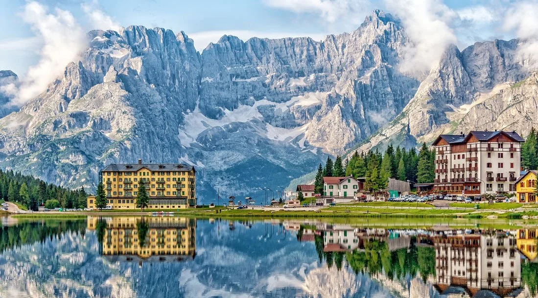 Lake-Misurina_web_1600.jpg