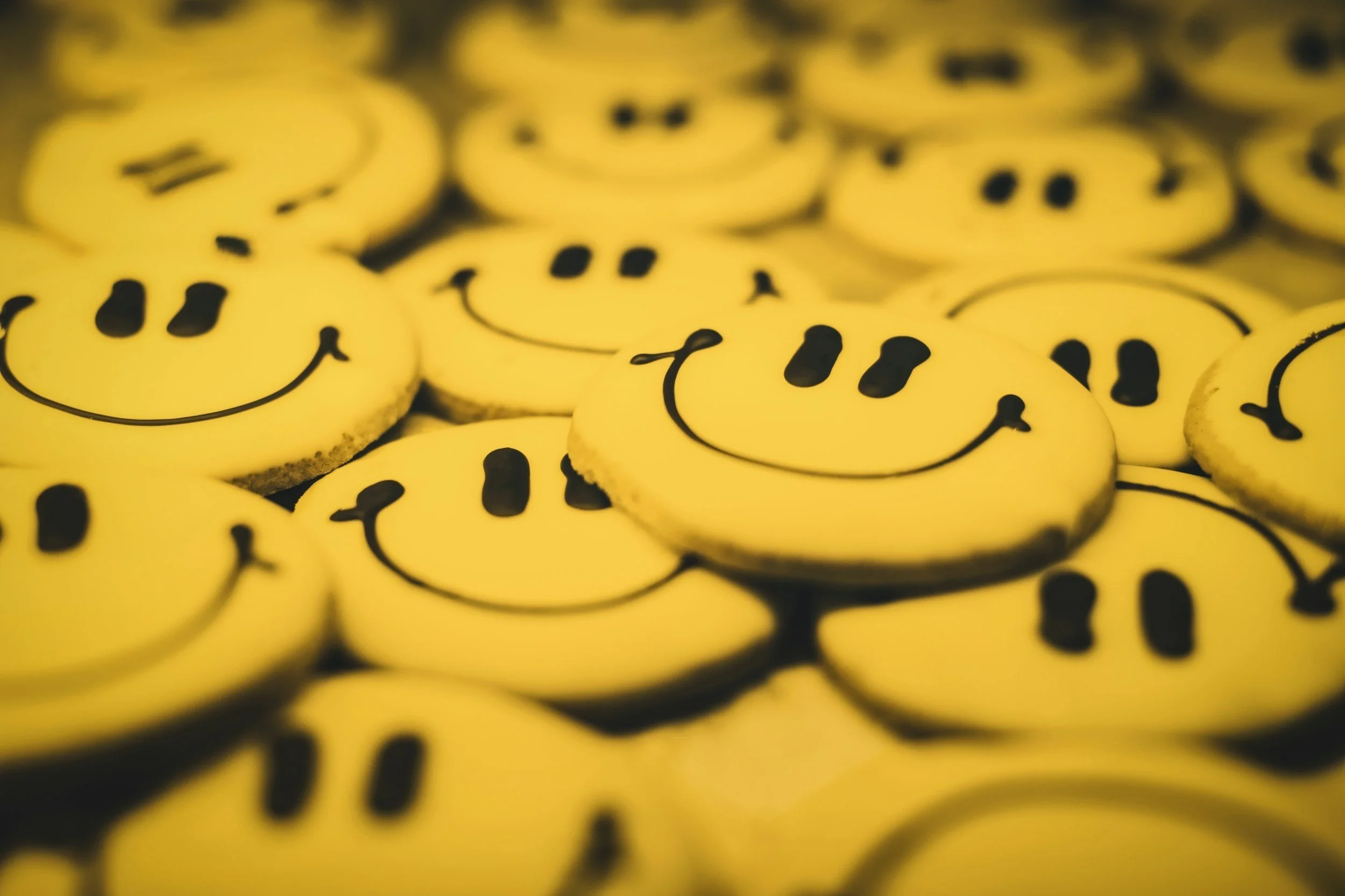 Religious Trauma Therapist Comments on “Shiny Happy People: A Teenage Holy War”