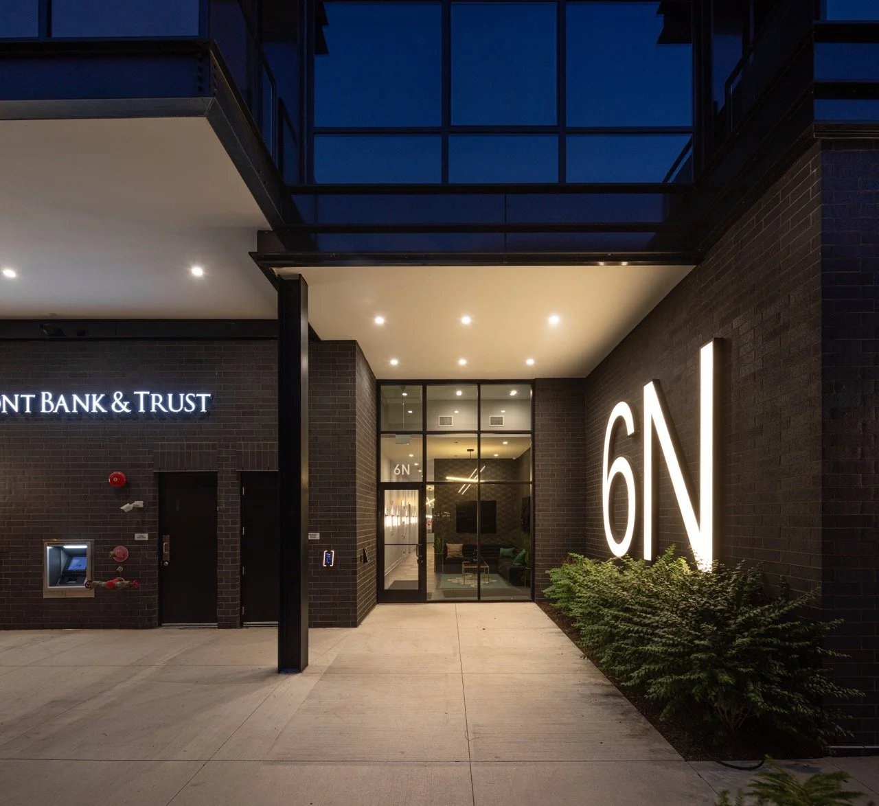 6N entrance night Large.jpeg