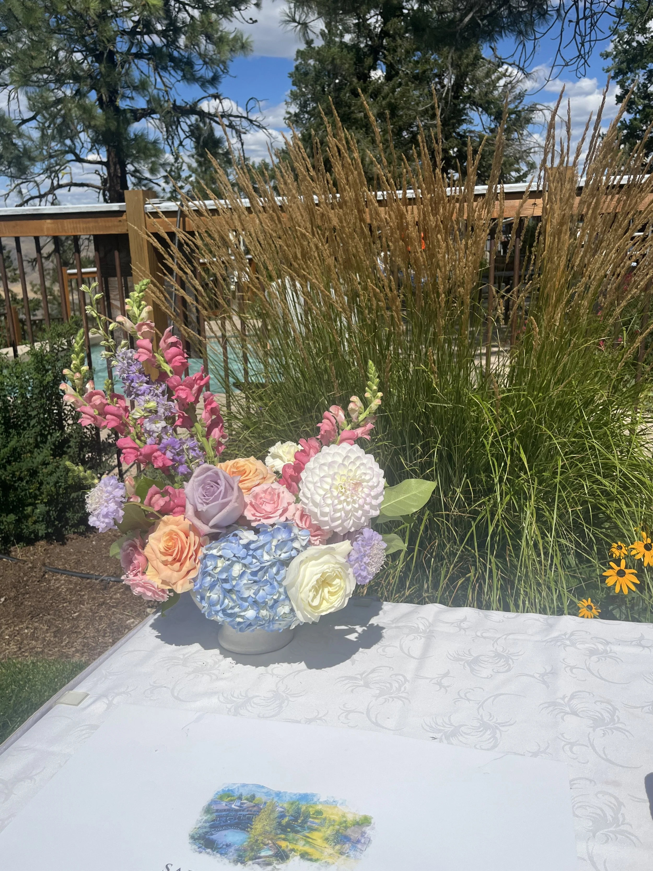 seattle wedding florist