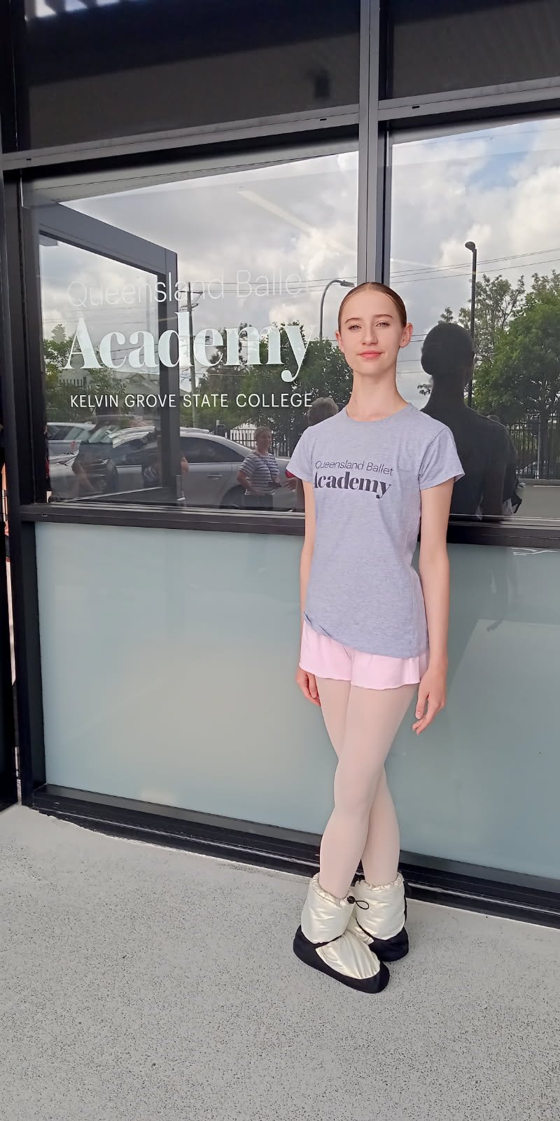 We are so proud of Stephanie as she continues her journey this year as an Associate with the Queensland Ballet Academy ✨

It is such a wonderful opportunity to extend her training, be challenged, and grow alongside other dedicated young dancers. We h
