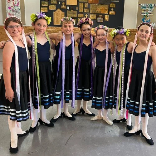 Welcome to Term 2! Classes start today and we are so looking forward to seeing everyone back in the studio this coming week.

We hope you all had a wonderful break and are feeling rested and ready to dance. 

See you soon! 🩰✨