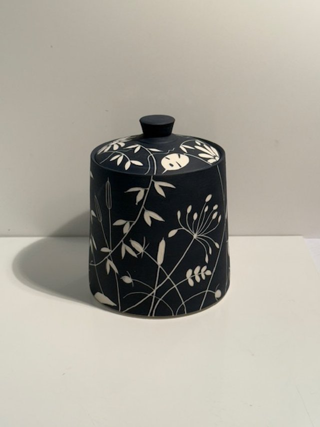 Sgraffito - Botanical Pot No.2 — Beverly Todd Ceramics