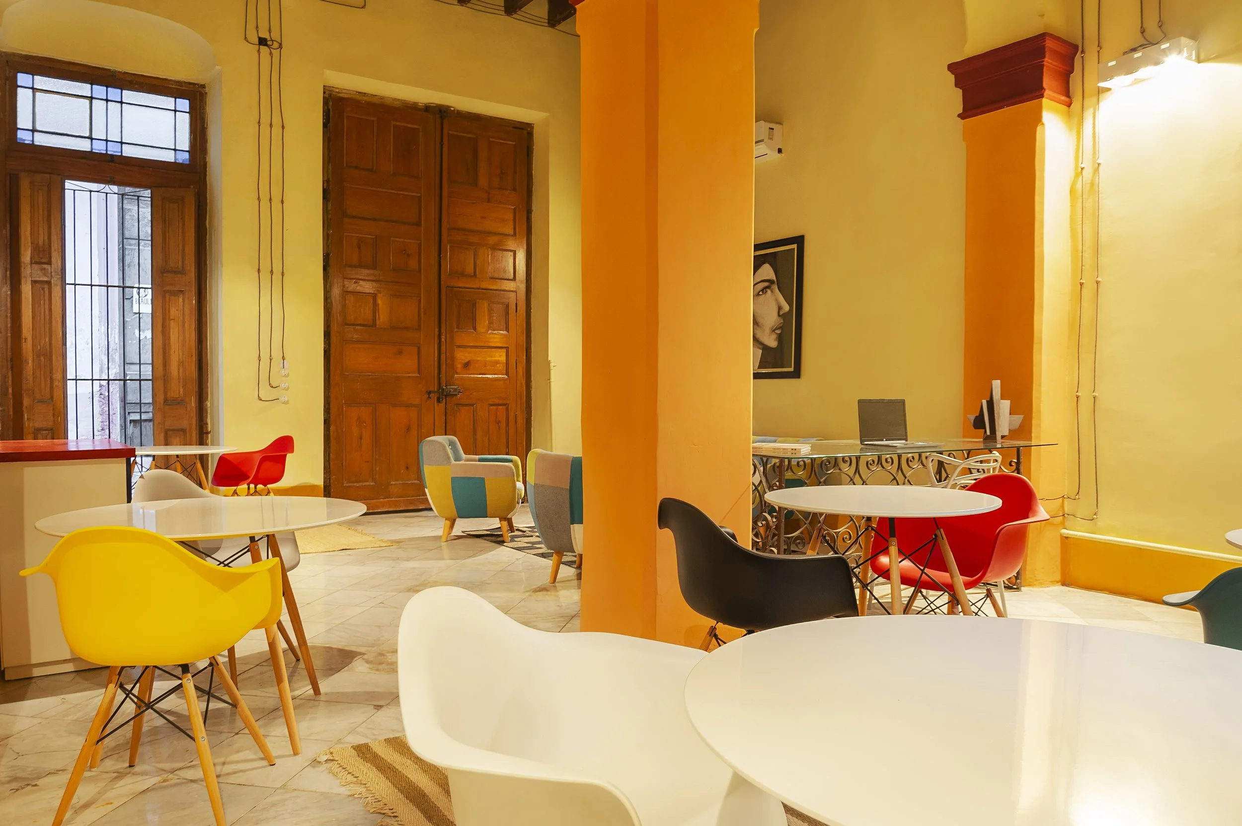 Lobby 03.jpg