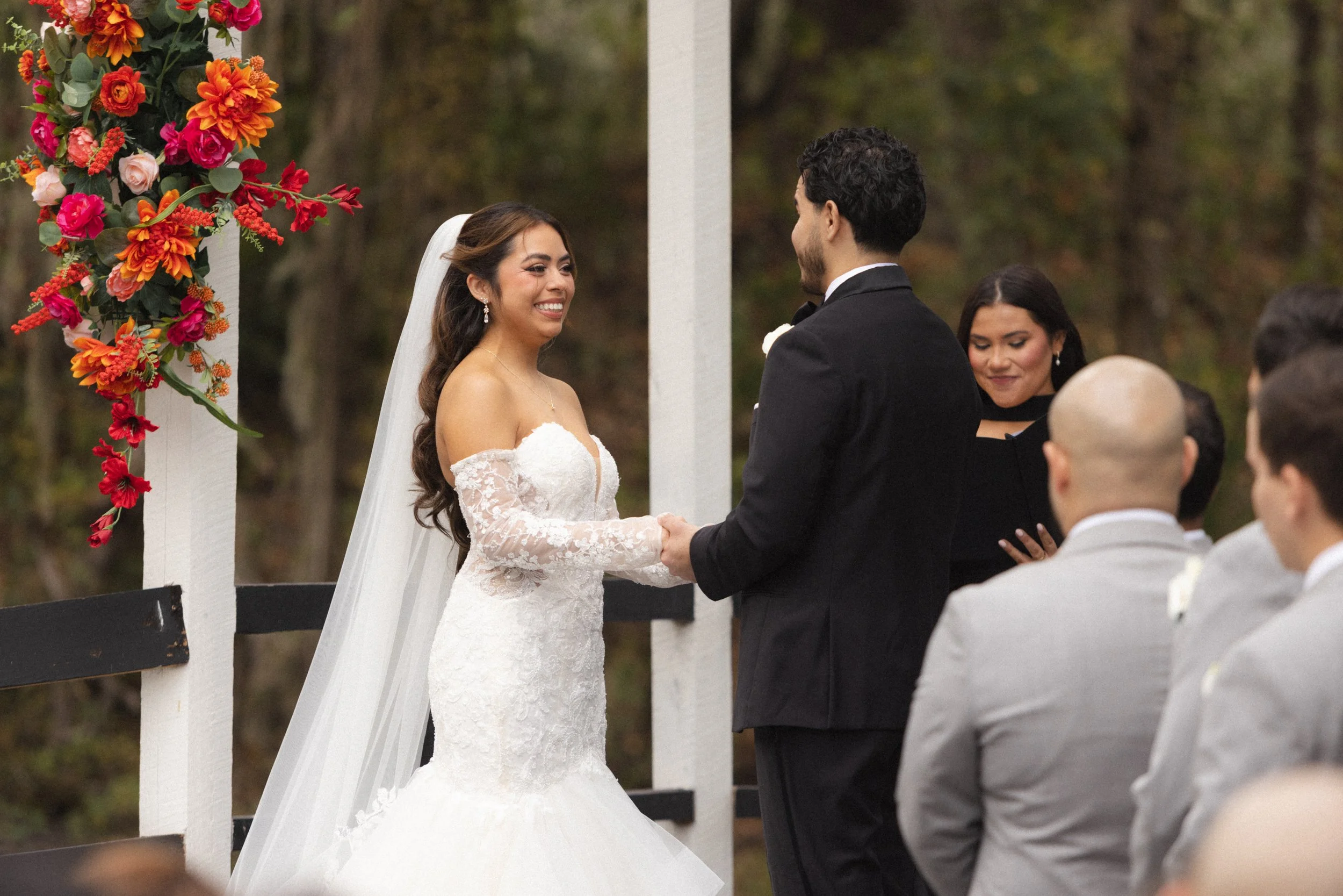 WIN $20,000 TOWARD AN ELEGANT RUSTIC WEDDING