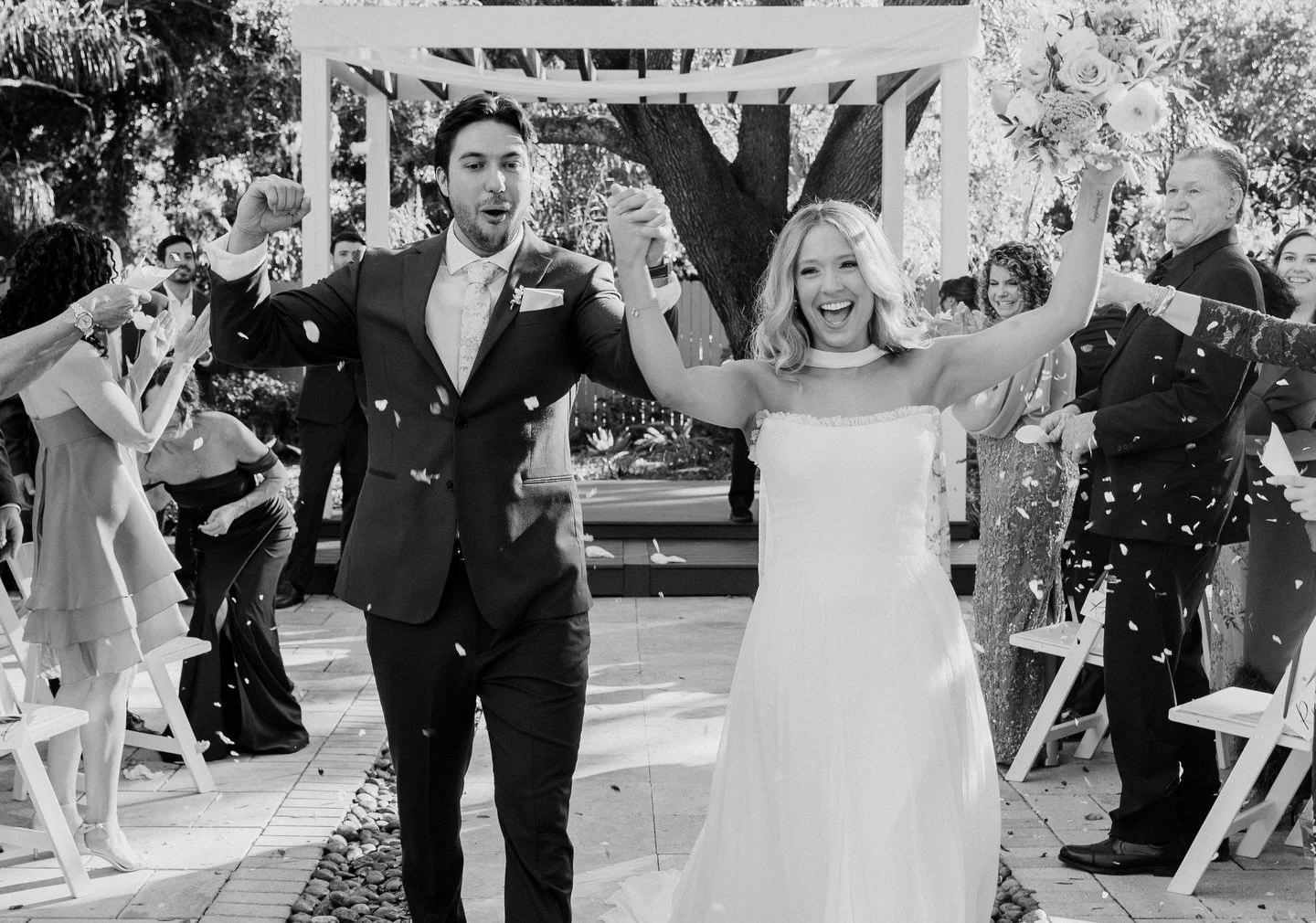 It&rsquo;s the personal details that transform a wedding into a story 🌸🤍

As they walked down the aisle as newlyweds, their guests had the honor of showering them in the petals from every bouquet he&rsquo;d ever given her. 

Make our space your own