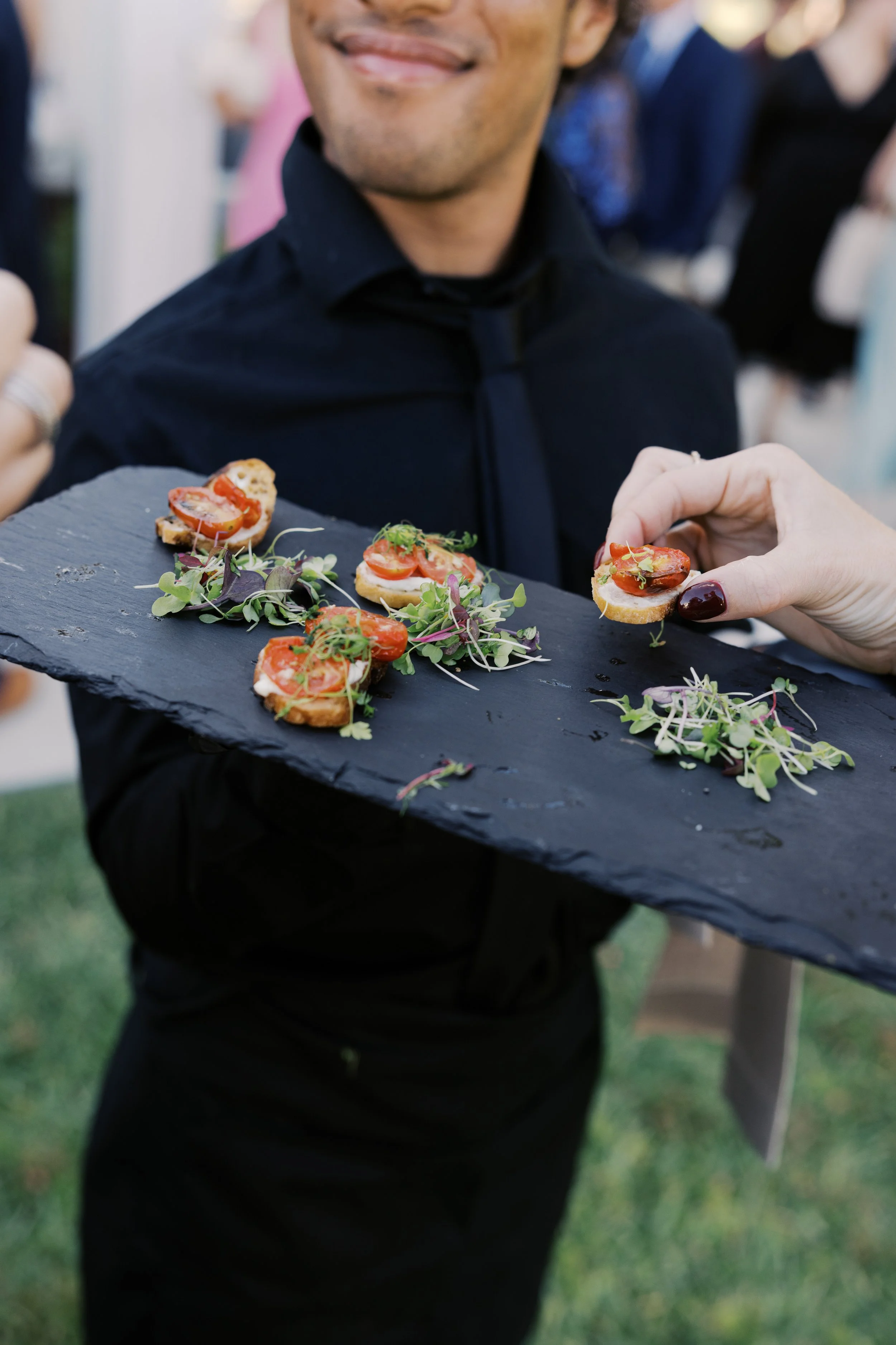 PRE-CEREMONY + COCKTAIL HOUR-35.jpg
