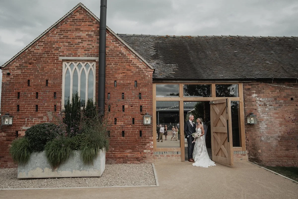 Devon & Cornwall female Wedding Photographer_0060.jpg
