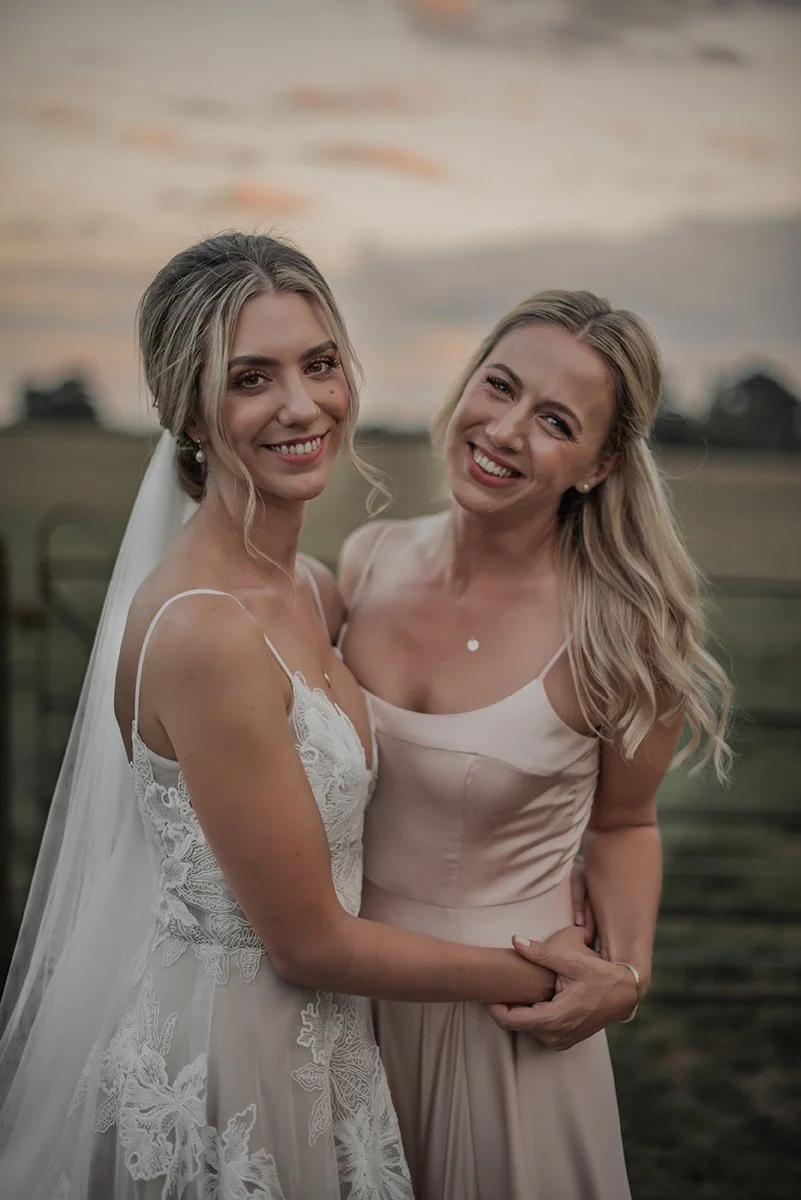 Devon & Cornwall female Wedding Photographer_0117.jpg