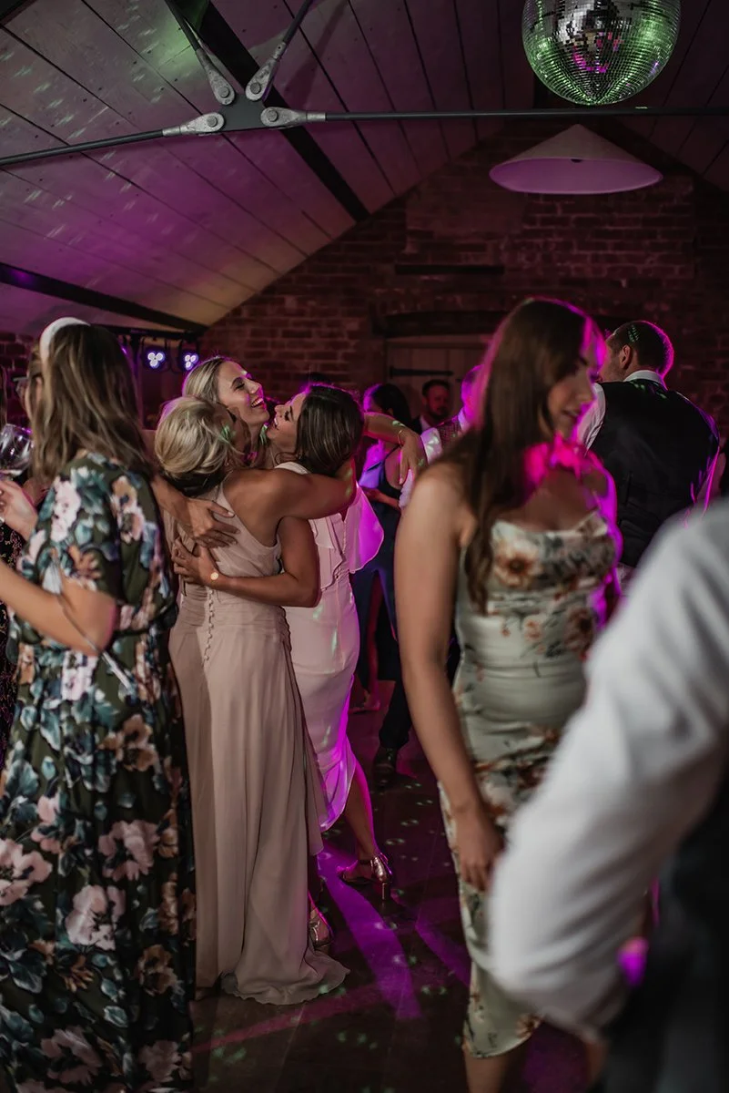 Devon & Cornwall female Wedding Photographer_0167.jpg