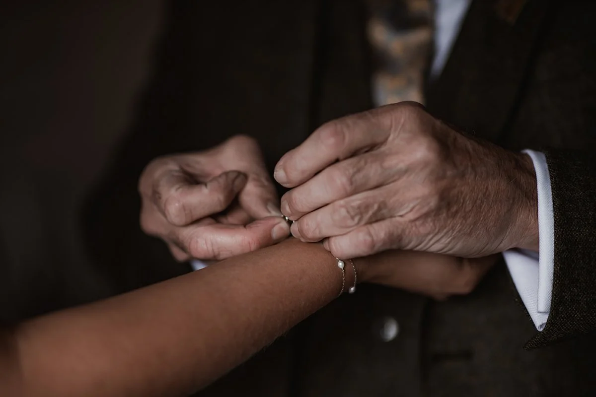 Tunnels Beaches wedding Photographer_0021.jpg