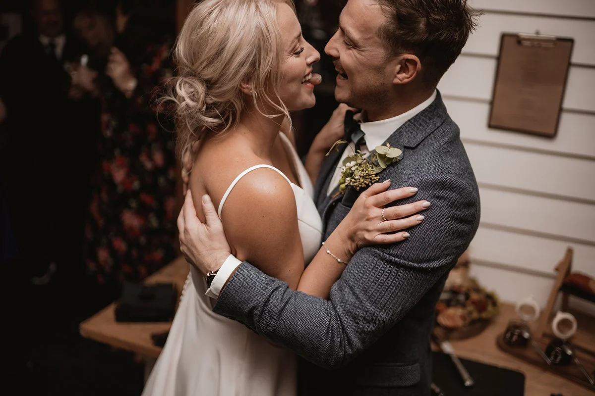 Tunnels Beaches wedding Photographer_0103.jpg