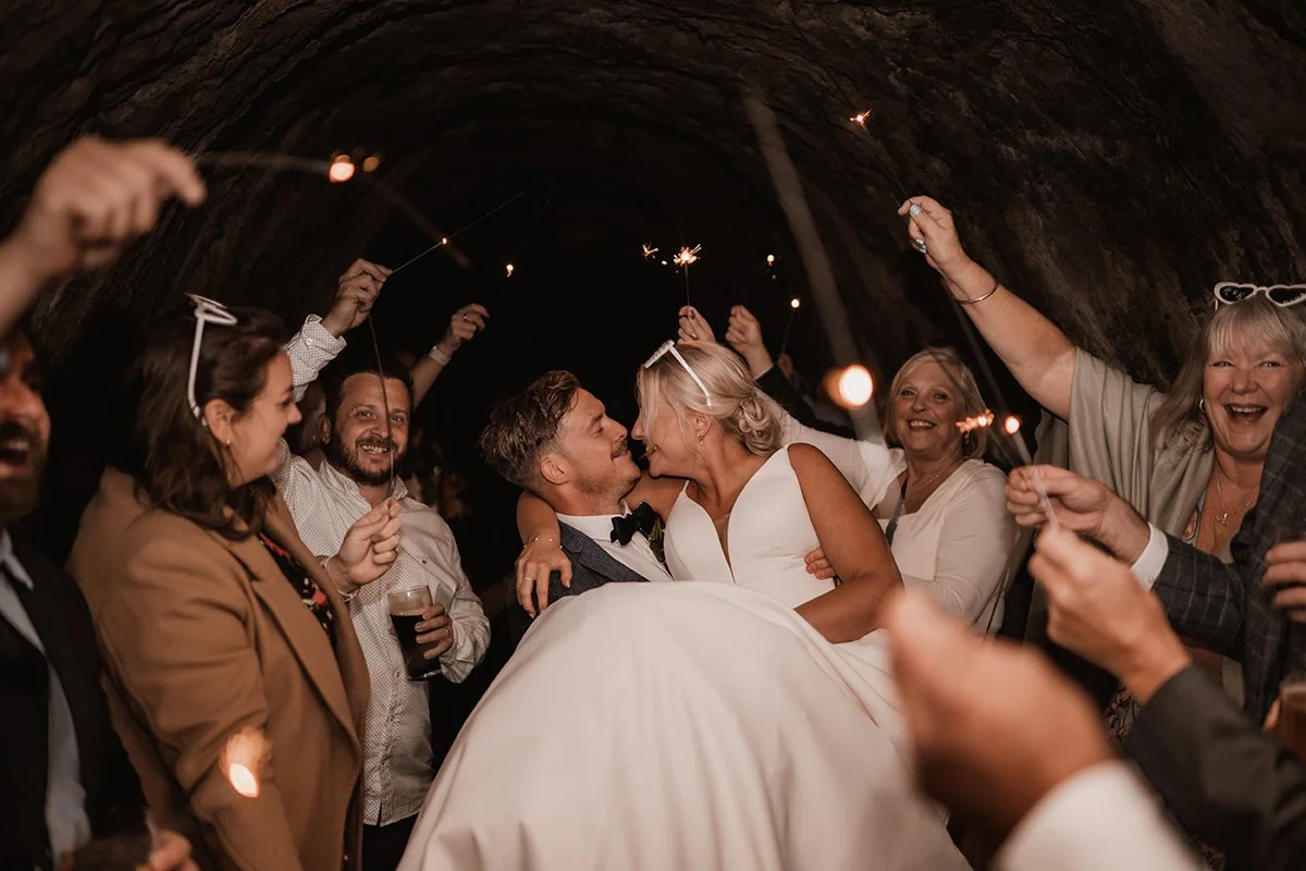 Tunnels Beaches wedding Photographer_0126.jpg