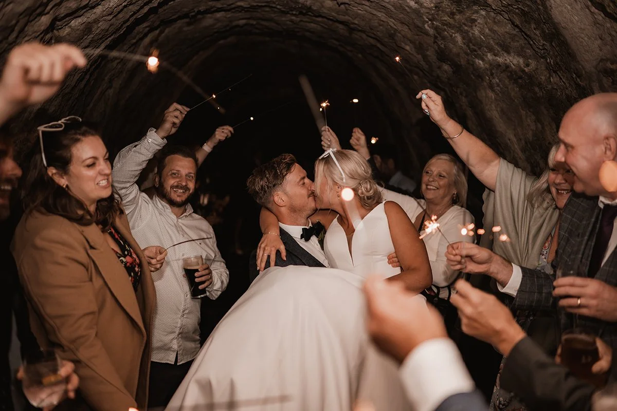 Tunnels Beaches wedding Photographer_0127.jpg